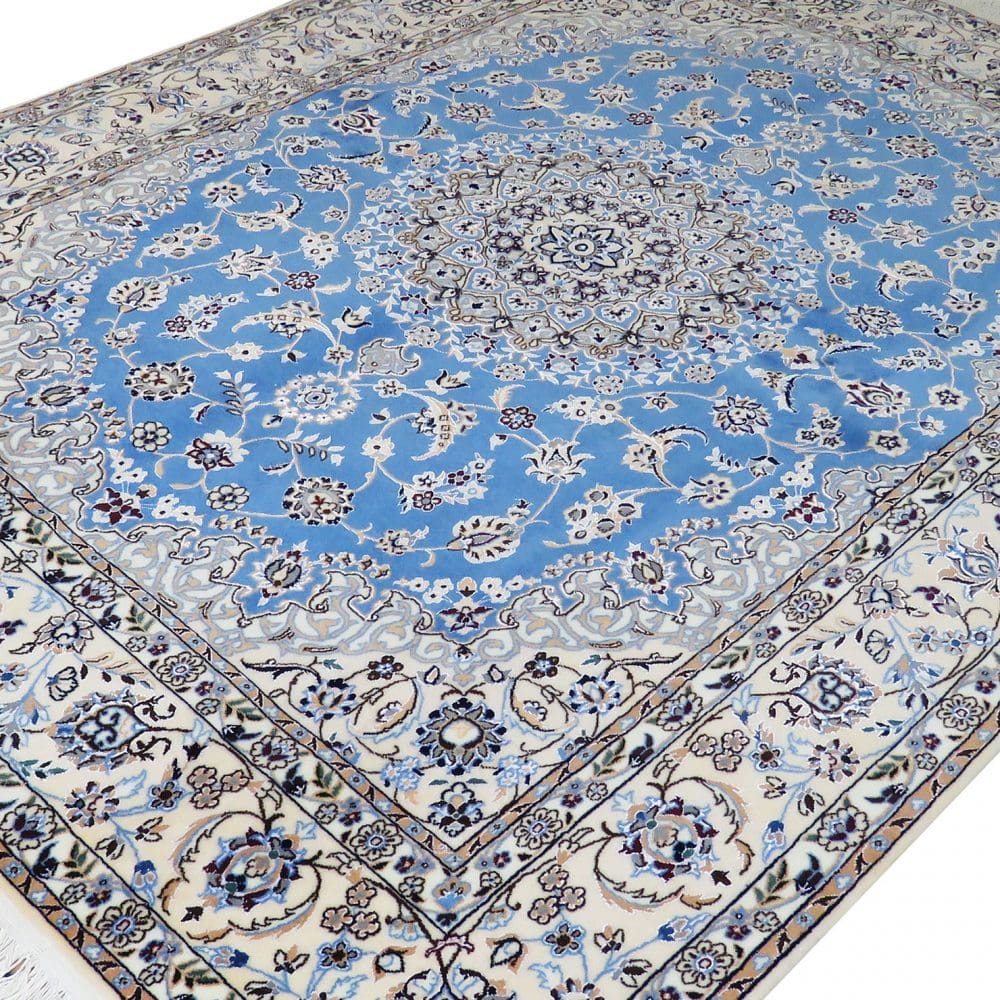 Handgeknüpfter Nain Perserteppich 205 × 160 cm