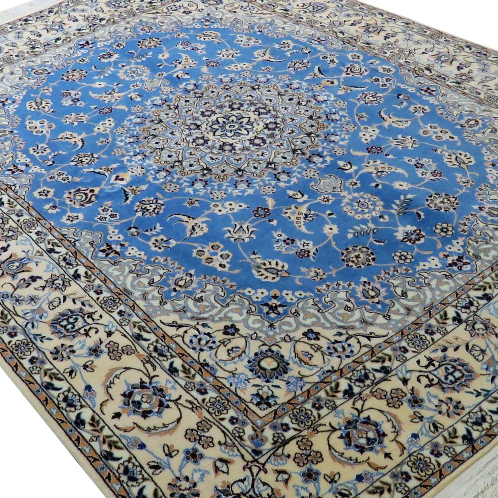 Handgeknüpfter Nain Perserteppich 205 × 160 cm
