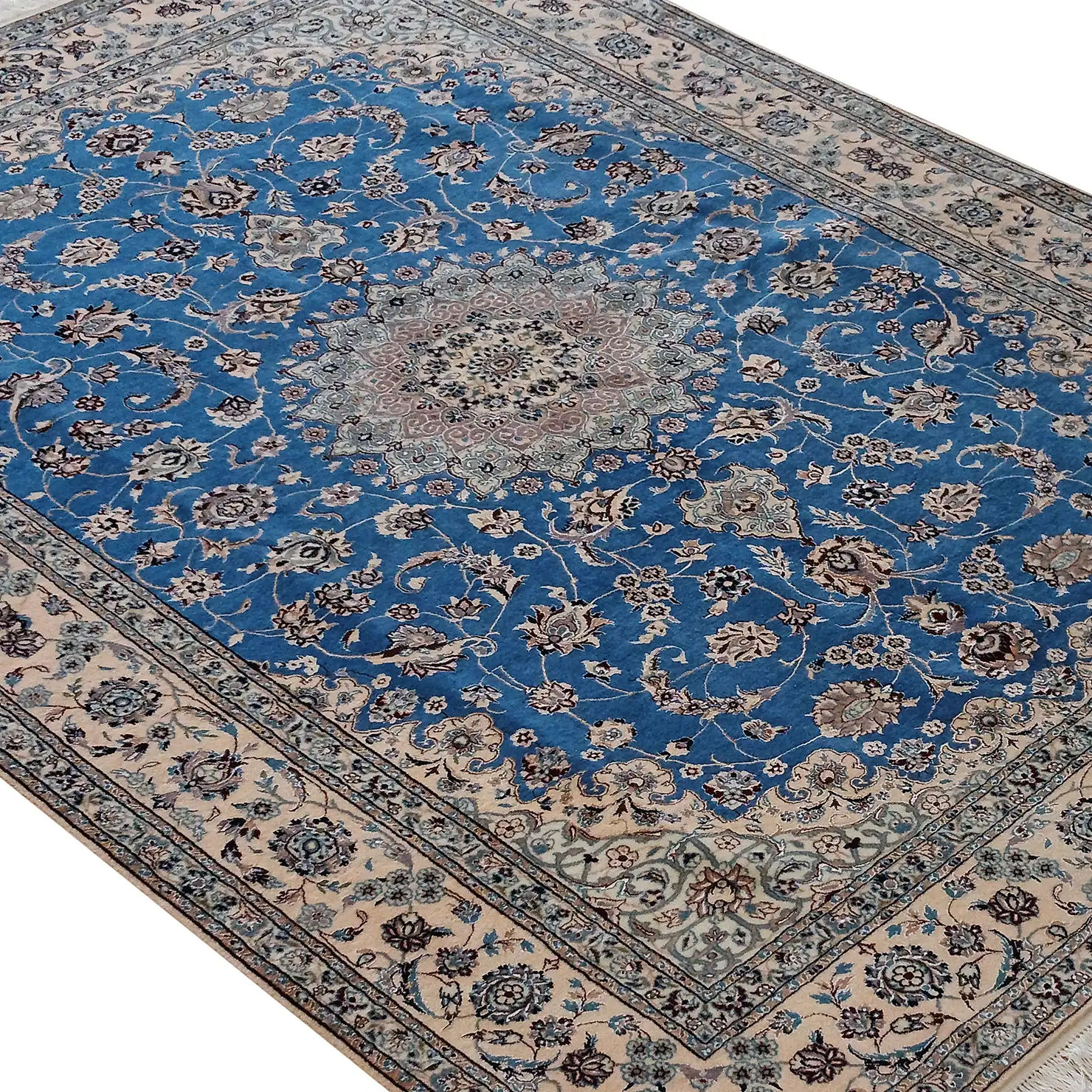 Nain Perserteppich 180 × 245 cm aus Wolle, handgeknüpft