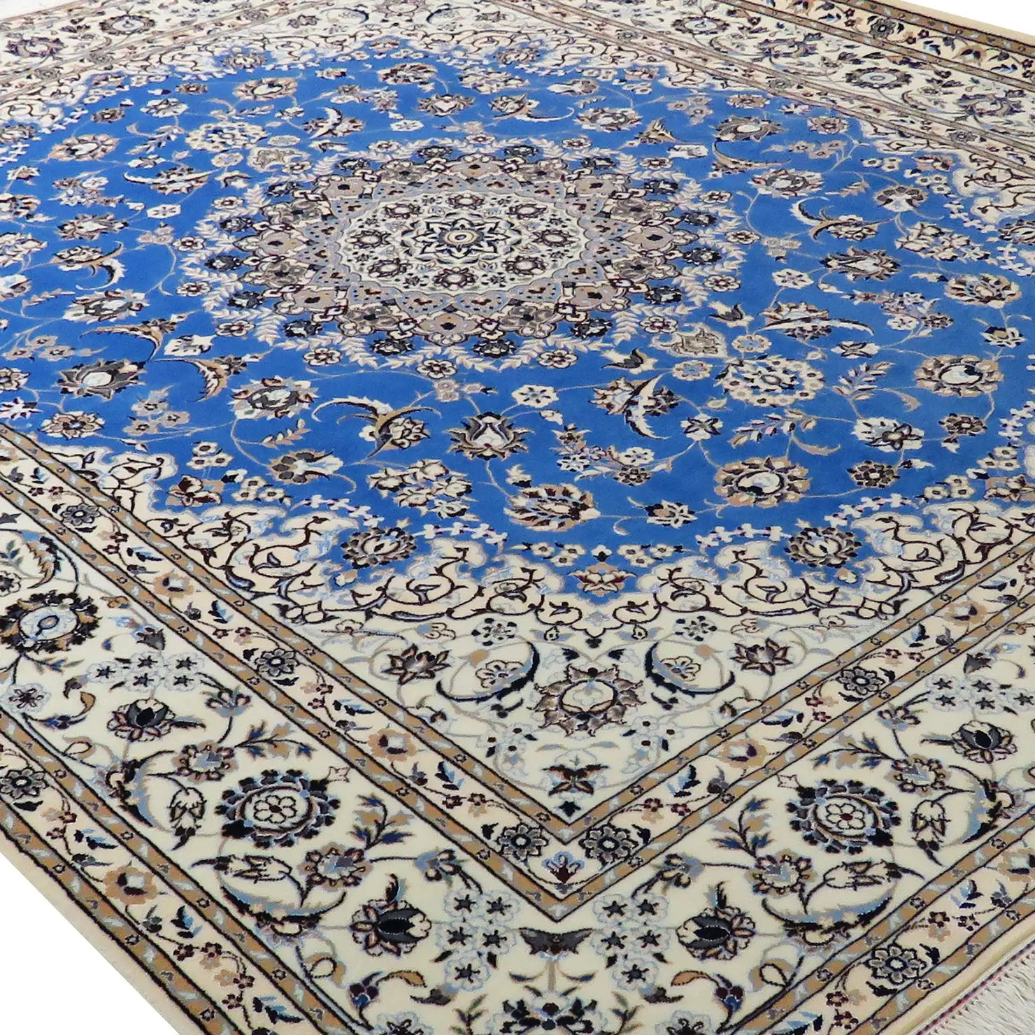 Nain Perserteppich 210 × 260 cm aus Wolle, handgeknüpft