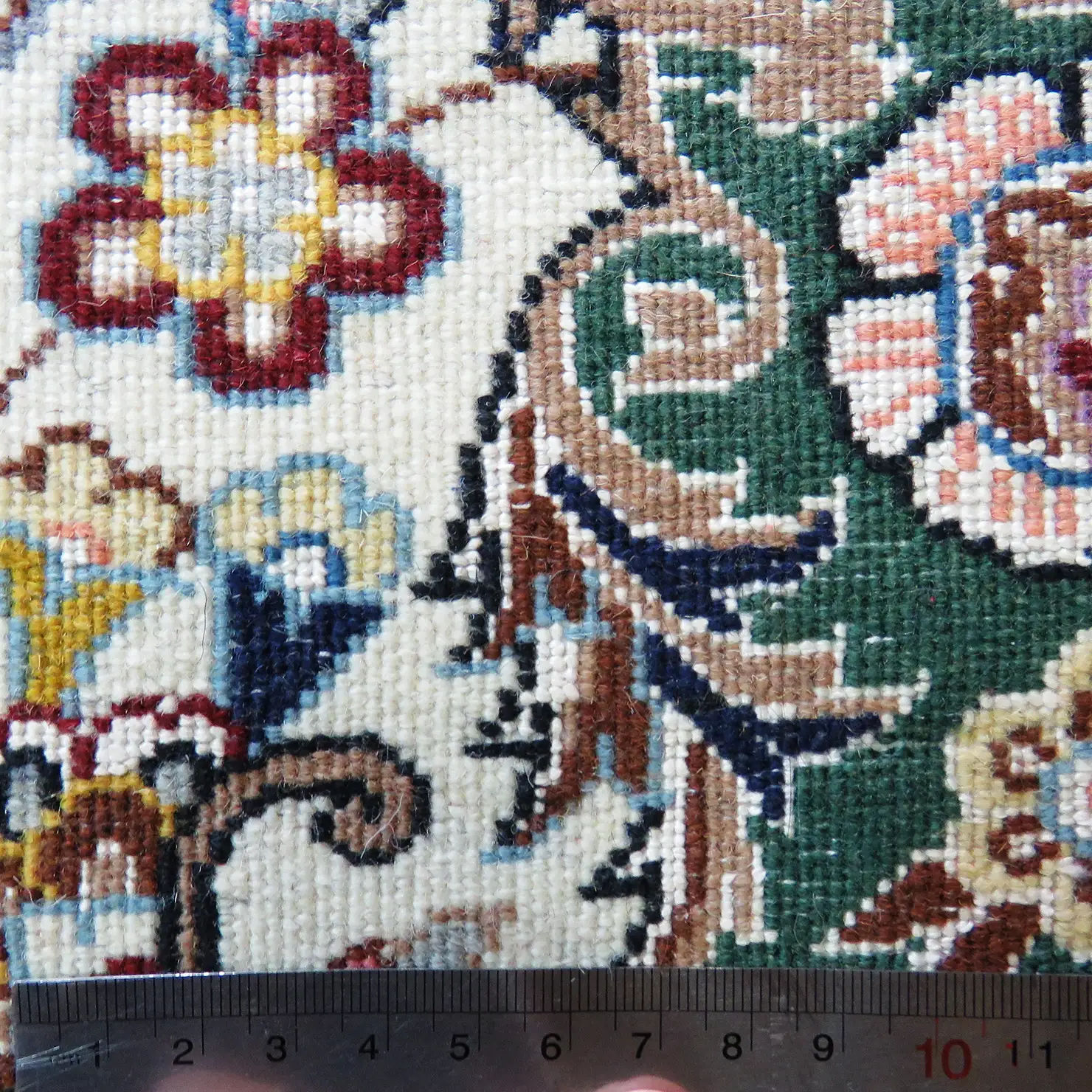 Handgeknüpfter Nain Perserteppich 210 × 320 cm