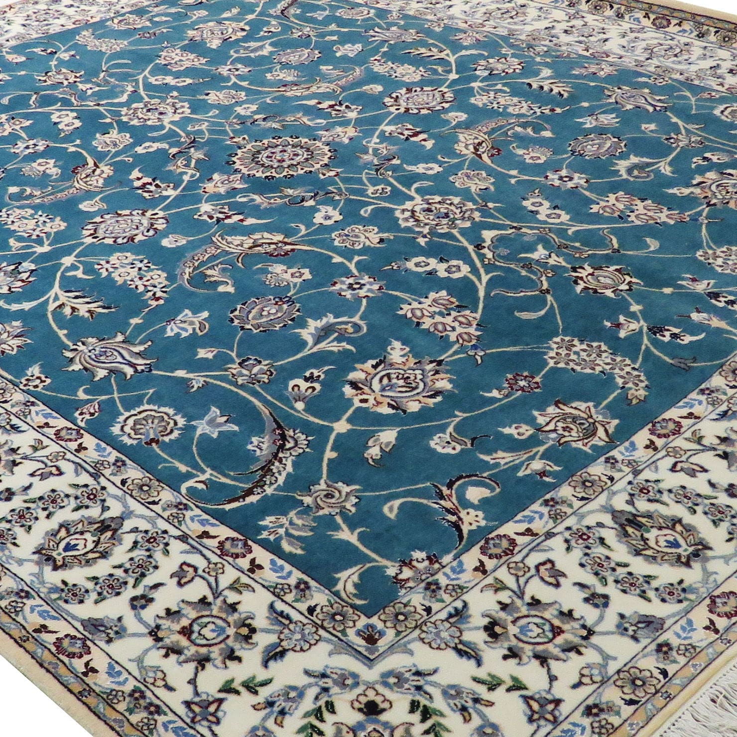 Nain Perserteppich aus Iran, 210 × 260 cm