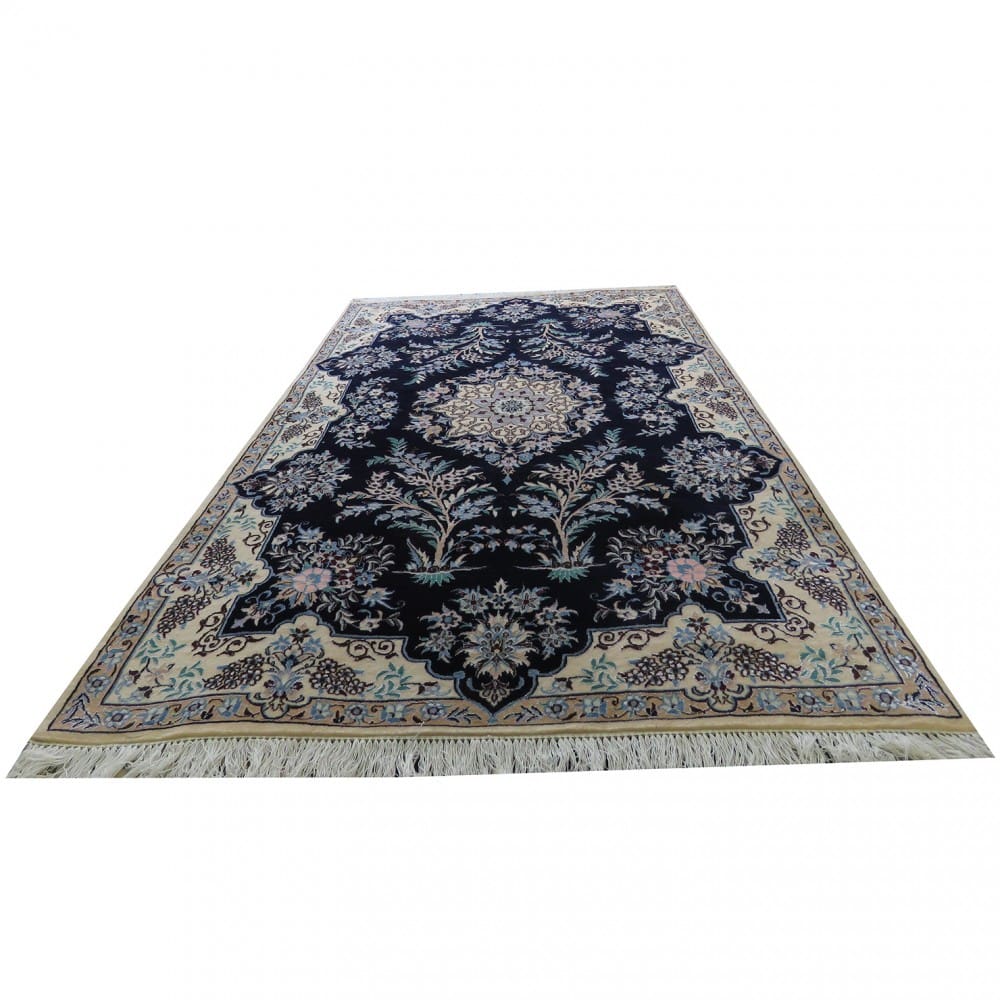 Nain Perserteppich aus Iran, 183 × 118 cm