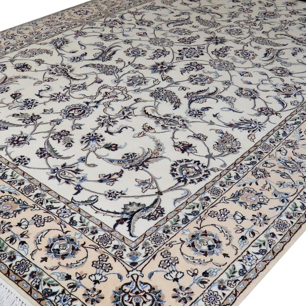 Nain Perserteppich 205 × 325 cm aus Wolle & Seide, handgeknüpft