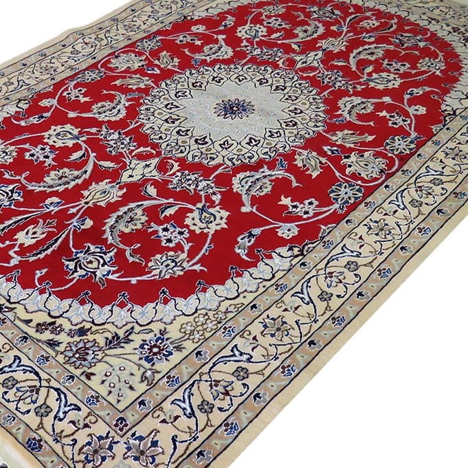 Handgeknüpfter Nain Perserteppich 130 × 205 cm