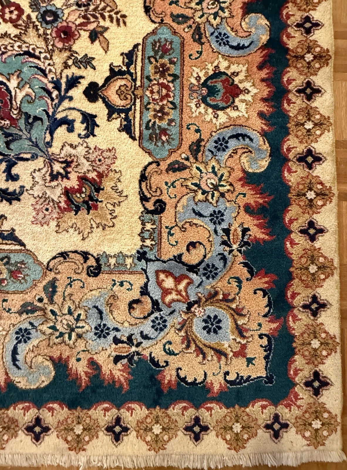 Täbriz Perserteppich 405 × 290 cm aus Wolle, handgeknüpft