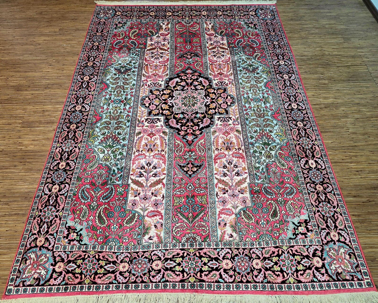 orientteppich-ghom-272-x-192-cm-kunstseide-handgeknupft-neu-2 Ghom Orientteppich 272 × 192 cm aus Wolle & Seide, handgeknüpft