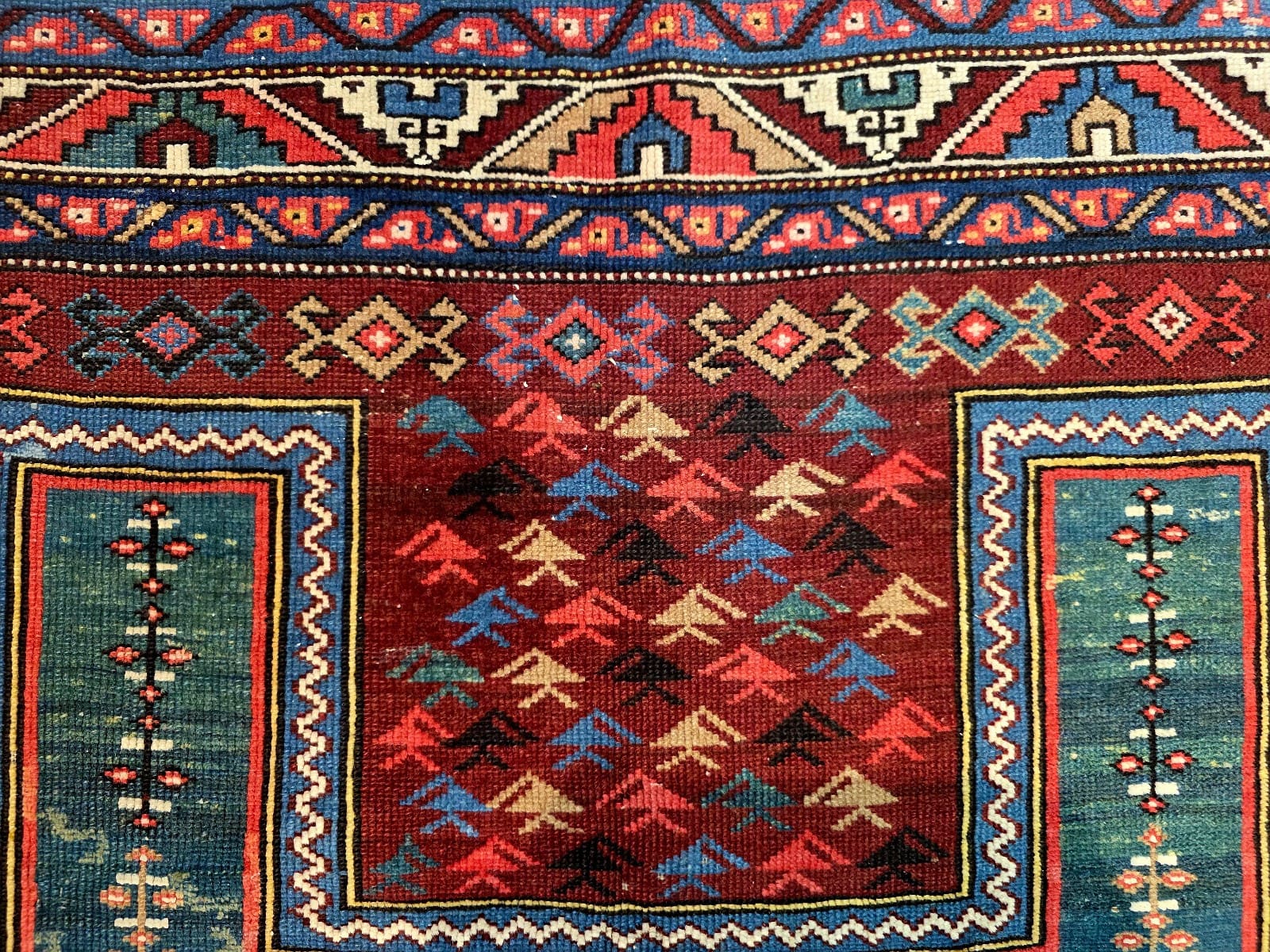 Geometrisch Orientteppich 180 × 120 cm aus Wolle, handgeknüpft