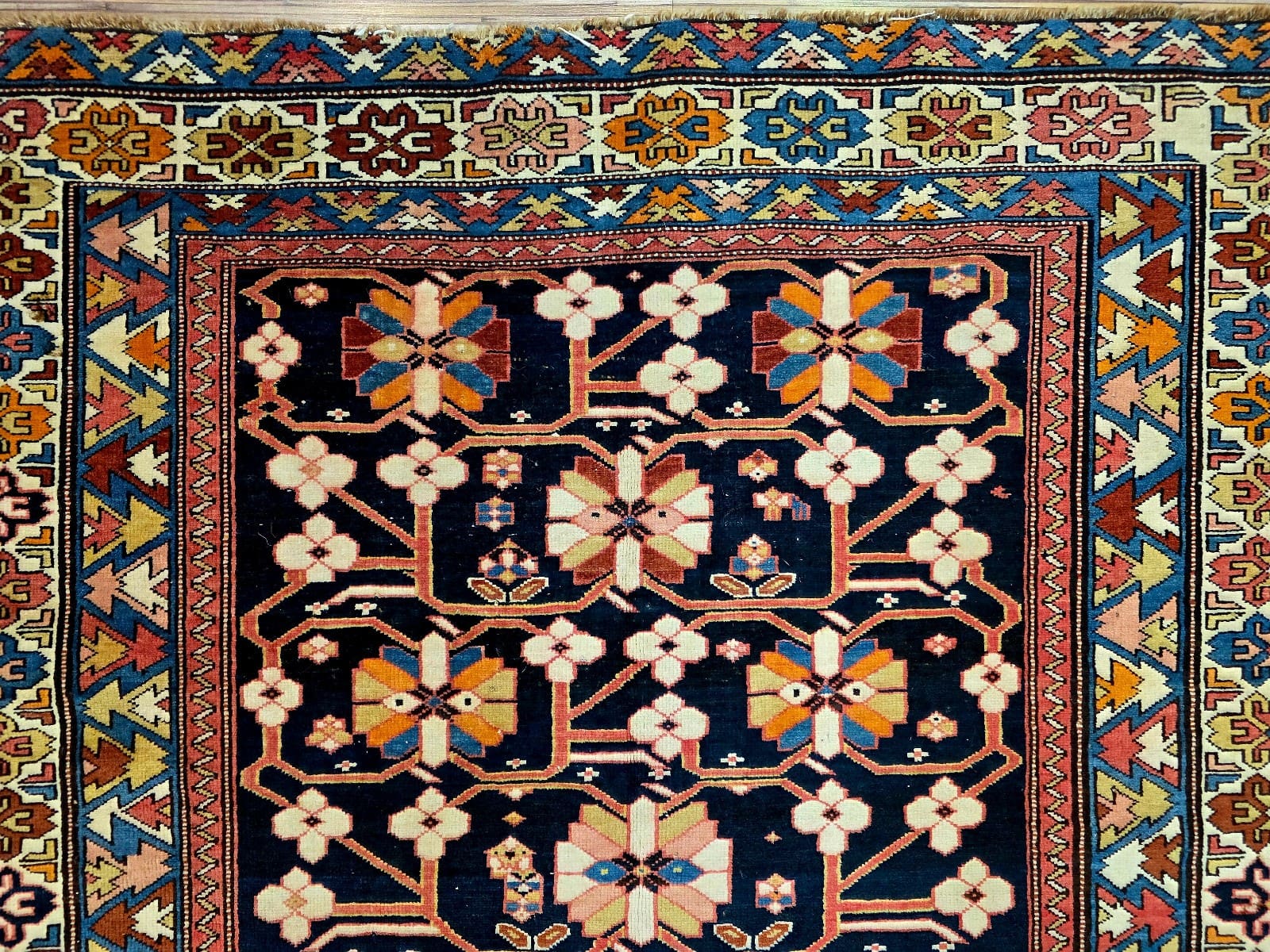 Kazak Orientteppich aus Russland, 168 × 130 cm