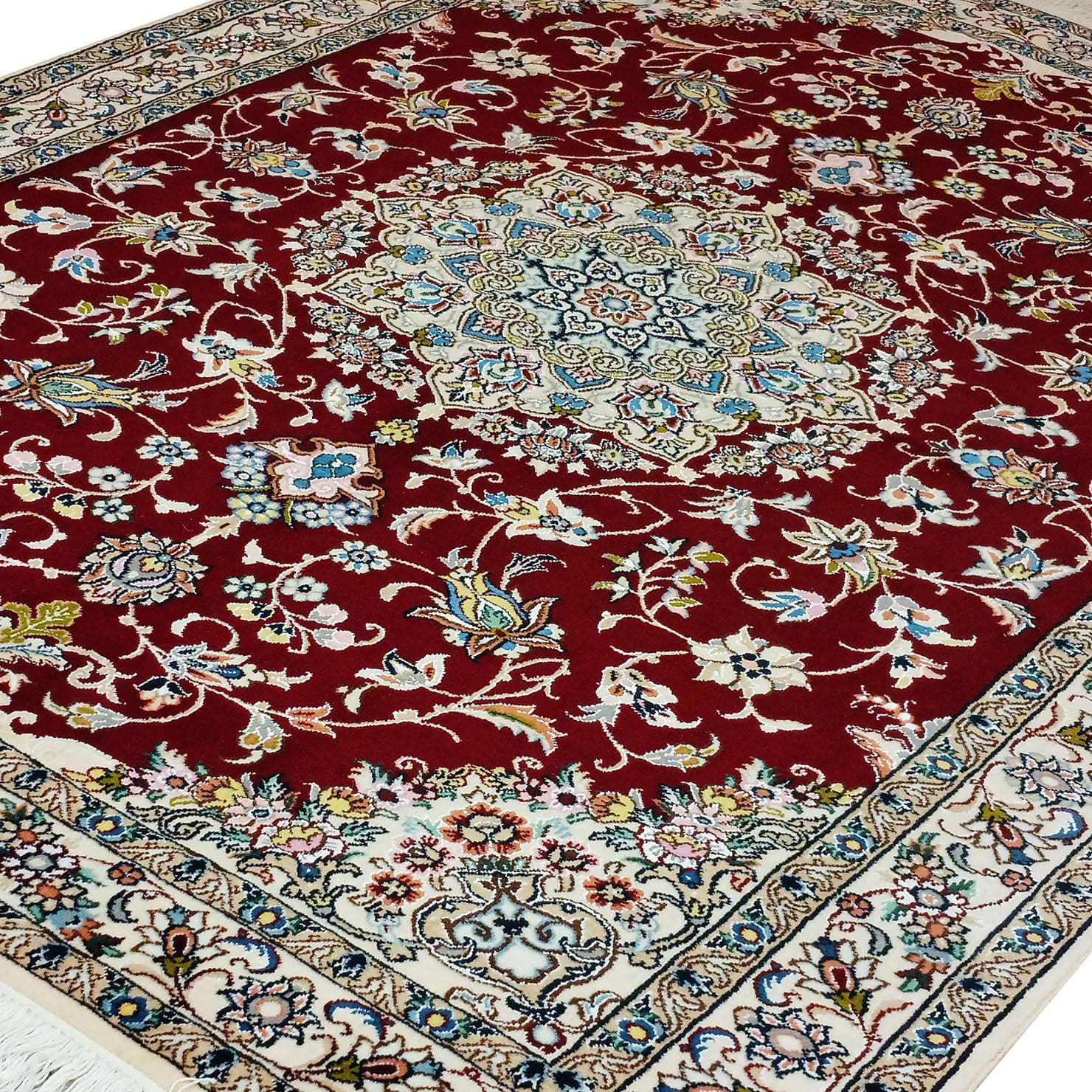 Handgeknüpfter Nain Perserteppich 155 × 215 cm
