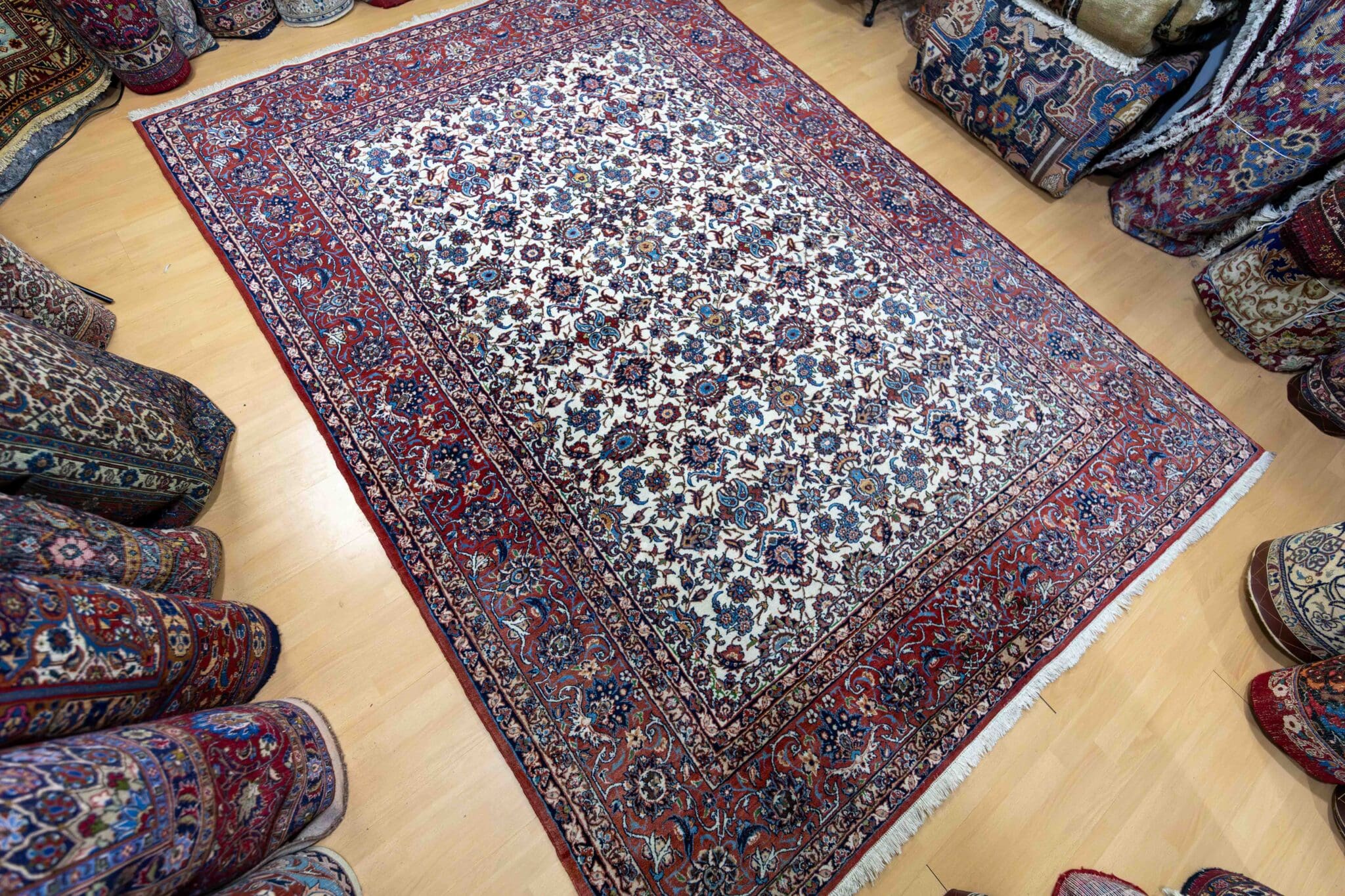Handgeknüpfter Isfahan Perserteppich, 311 × 223 cm, Wolle
