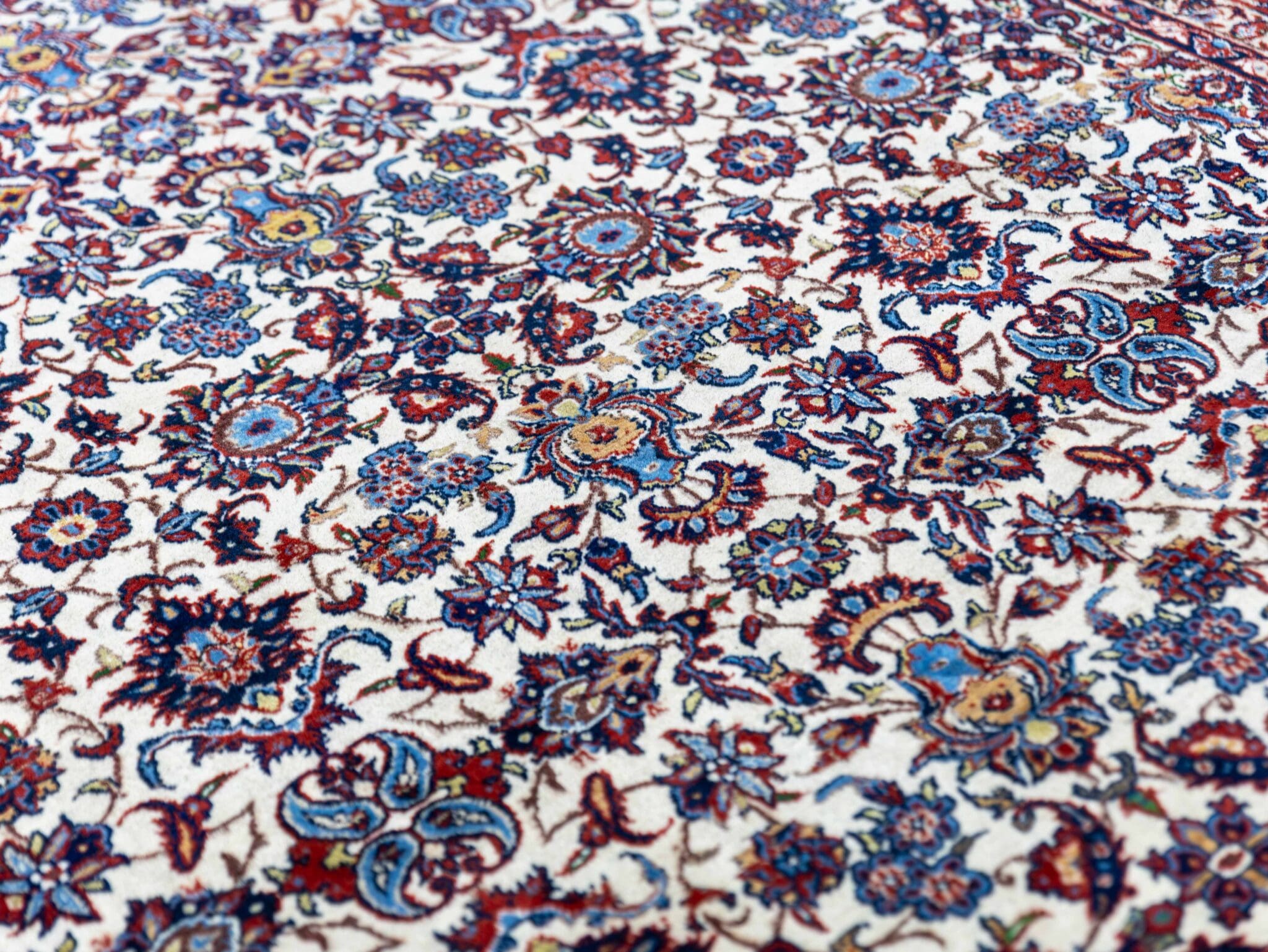 Handgeknüpfter Isfahan Perserteppich, 311 × 223 cm, Wolle