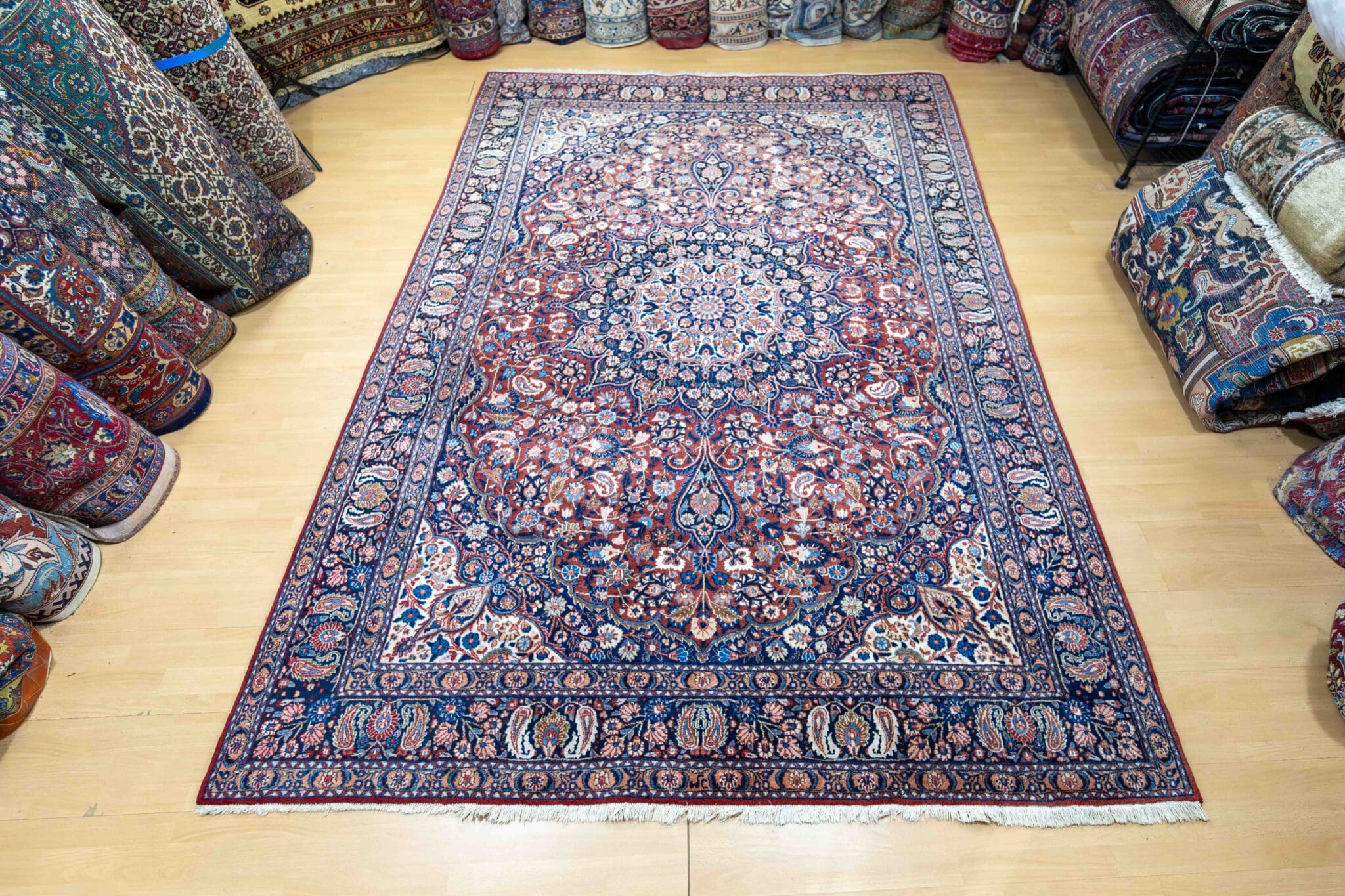Mashhad Perserteppich aus Iran, 296 × 203 cm