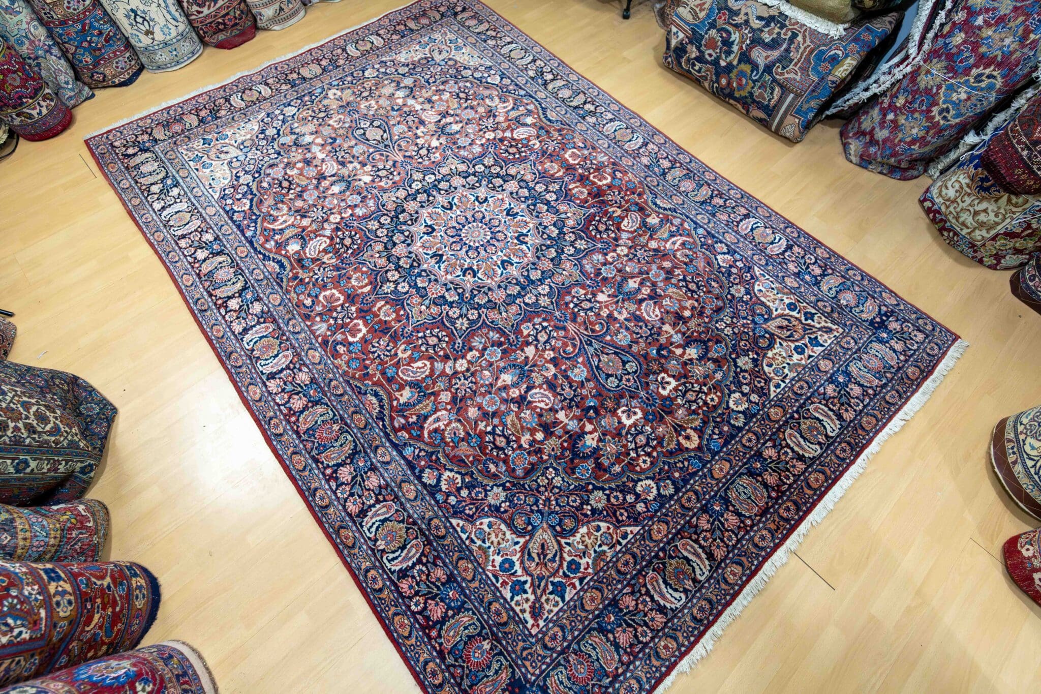 Mashhad Perserteppich aus Iran, 296 × 203 cm