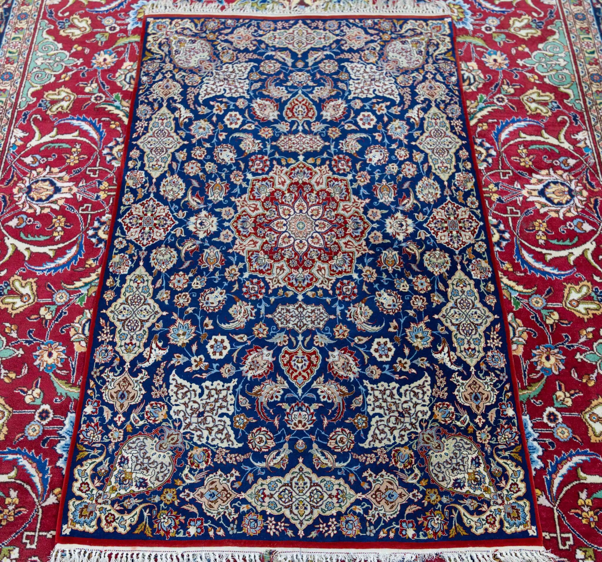 Handgeknüpfter Isfahan Perserteppich 156 × 102 cm