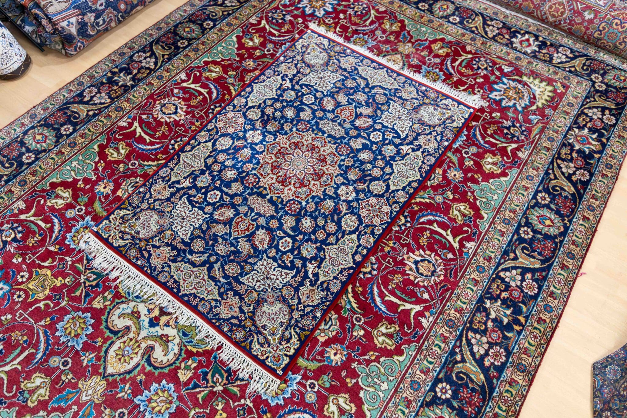 Handgeknüpfter Isfahan Perserteppich 156 × 102 cm