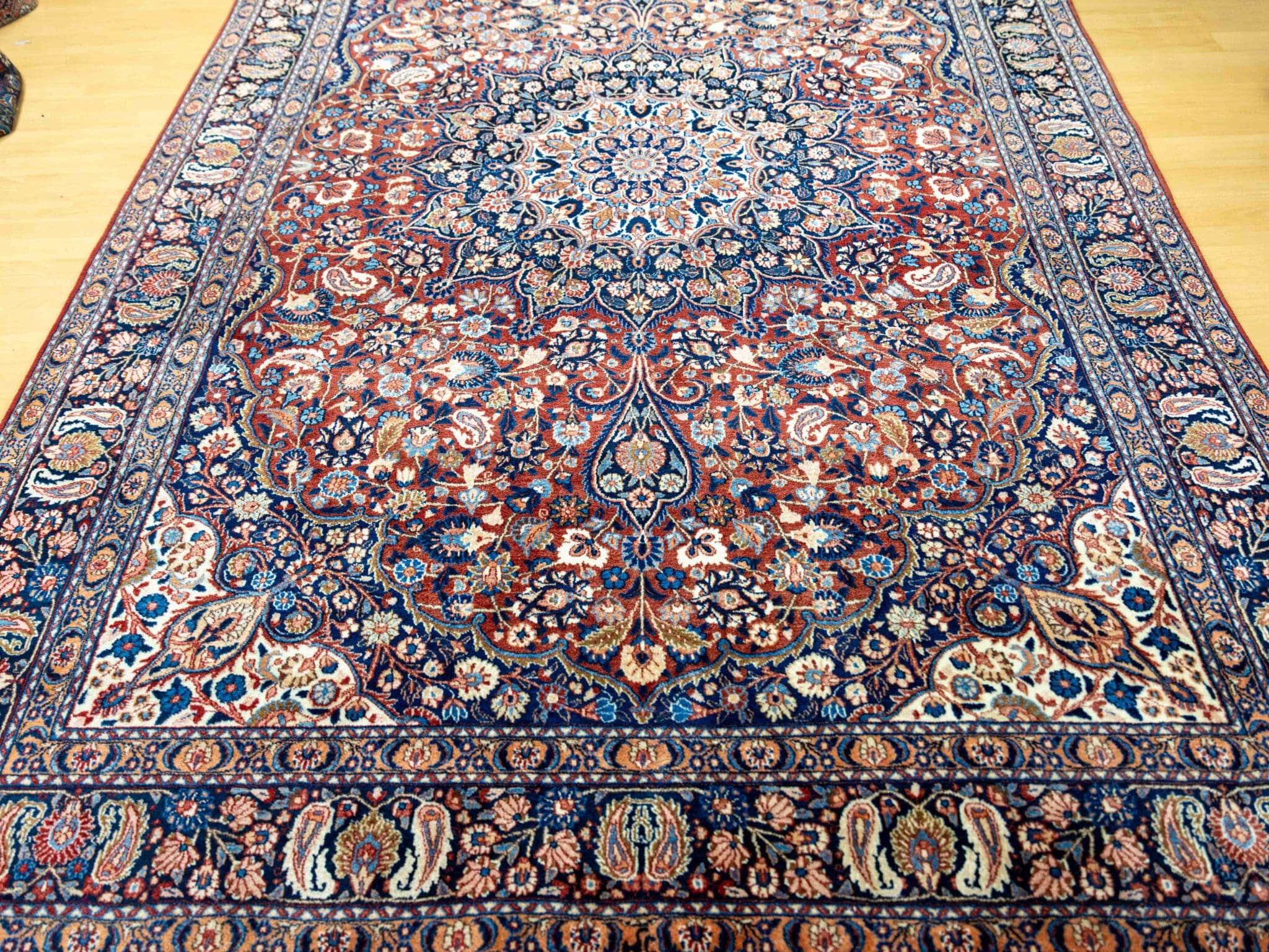 Mashhad Perserteppich aus Iran, 296 × 203 cm