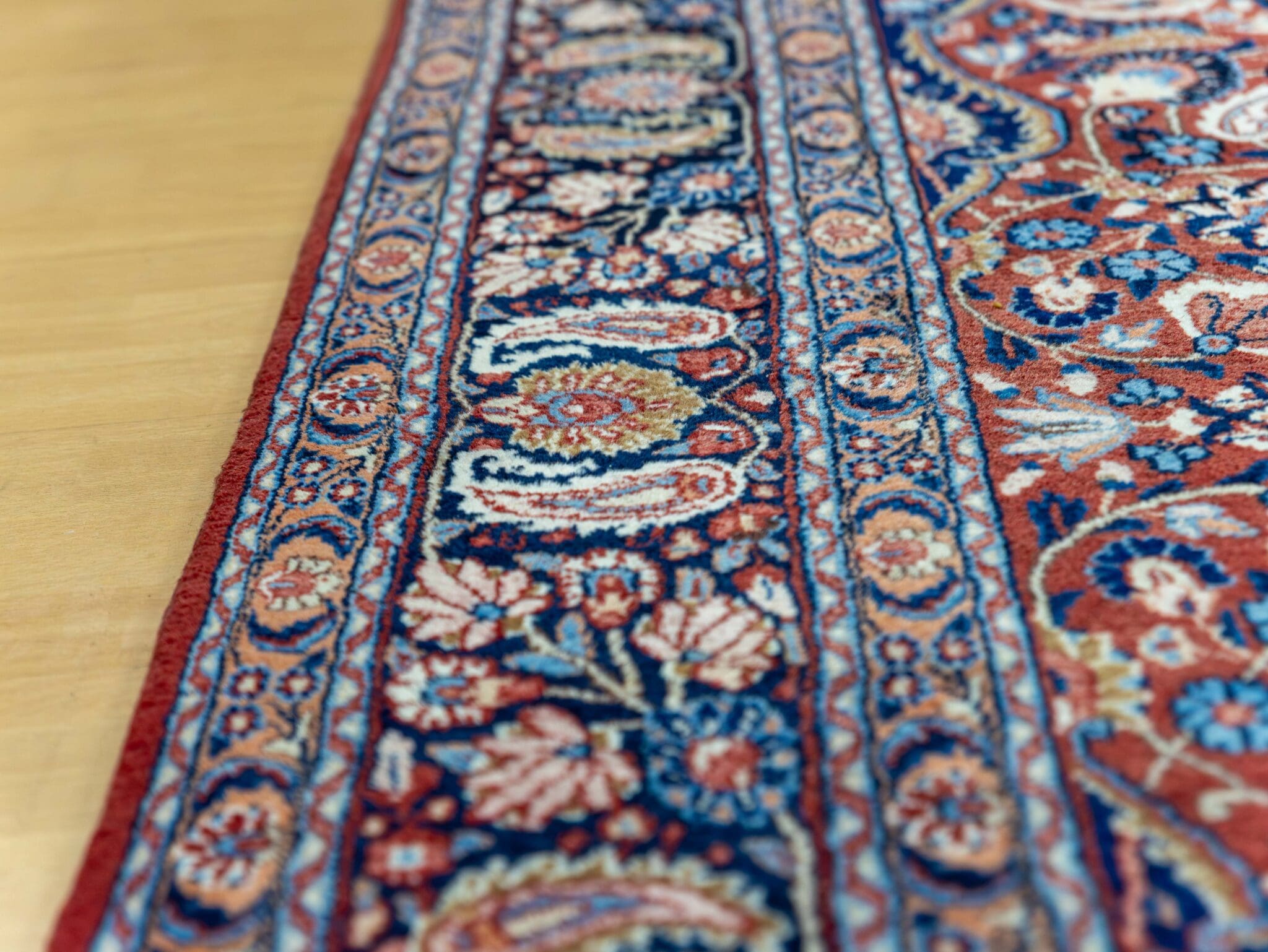 Mashhad Perserteppich aus Iran, 296 × 203 cm