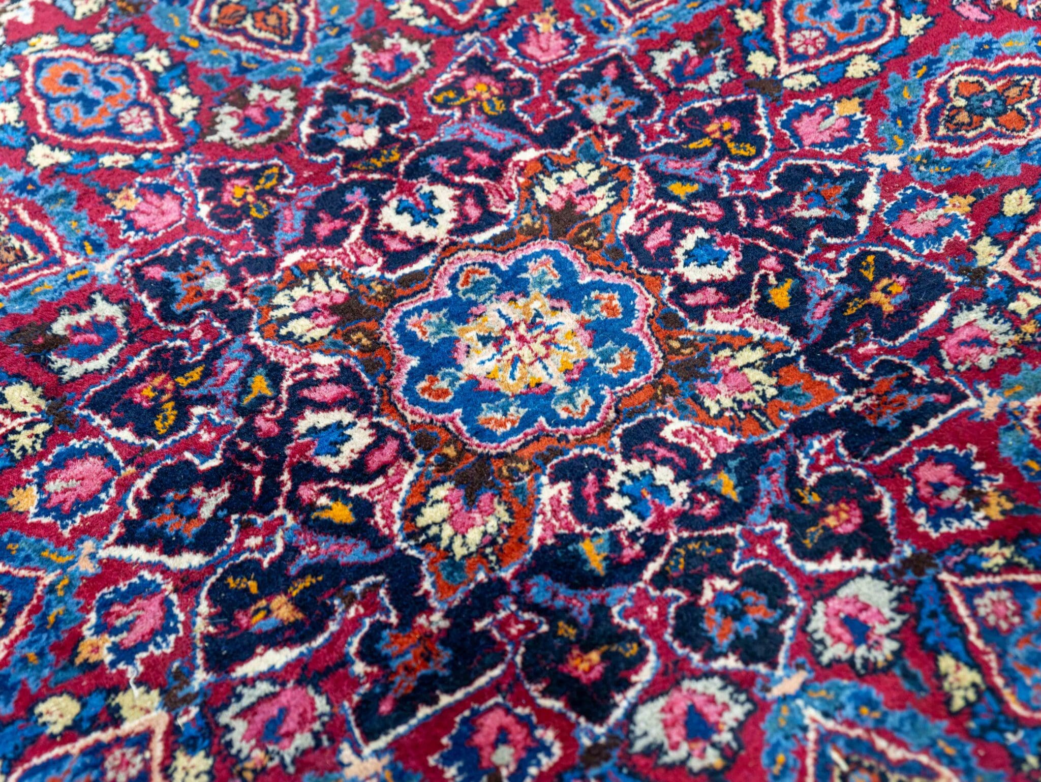 Handgeknüpfter Mashhad Perserteppich, 283 × 200 cm, Wolle