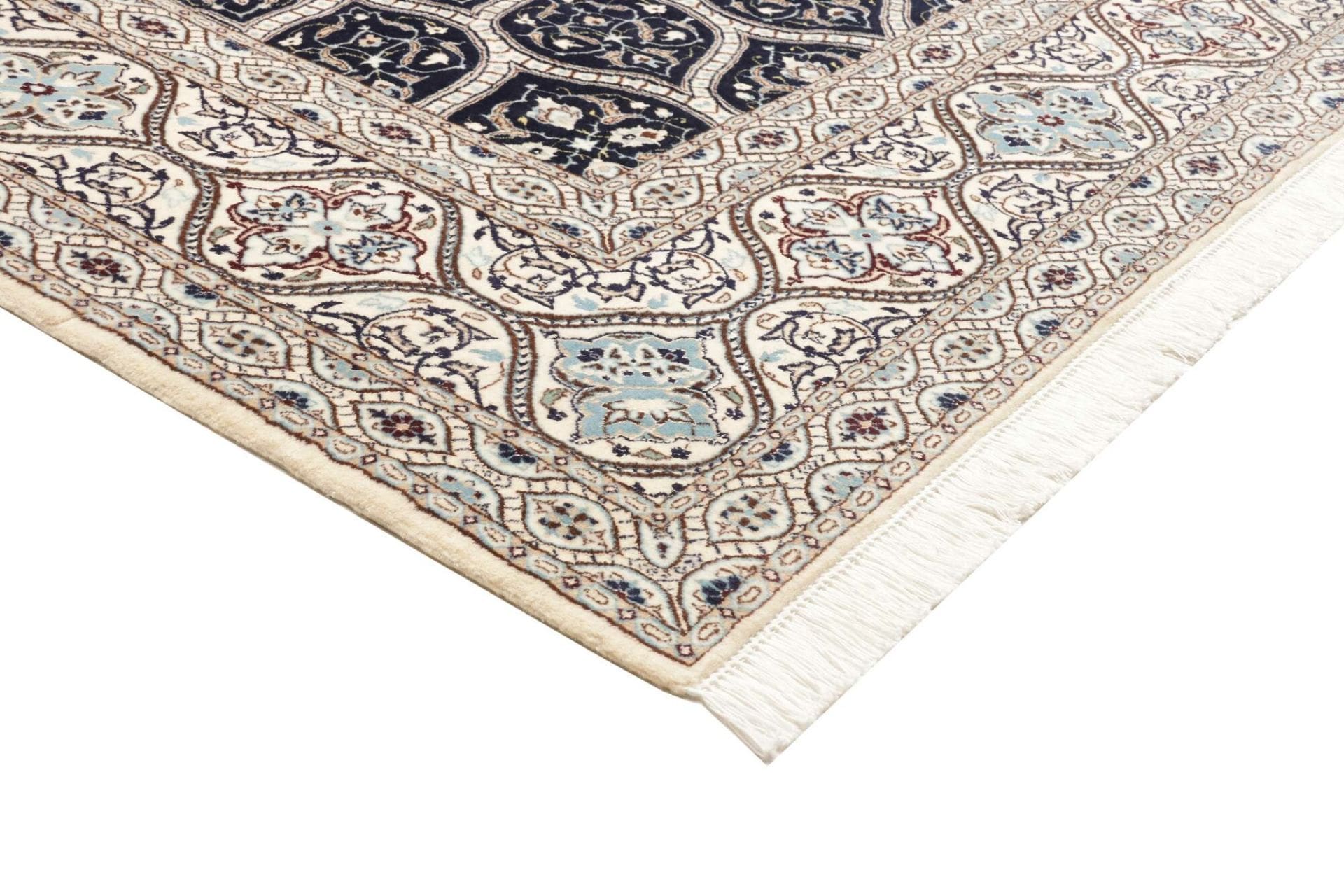 Handgeknüpfter Nain Perserteppich 213 × 311 cm