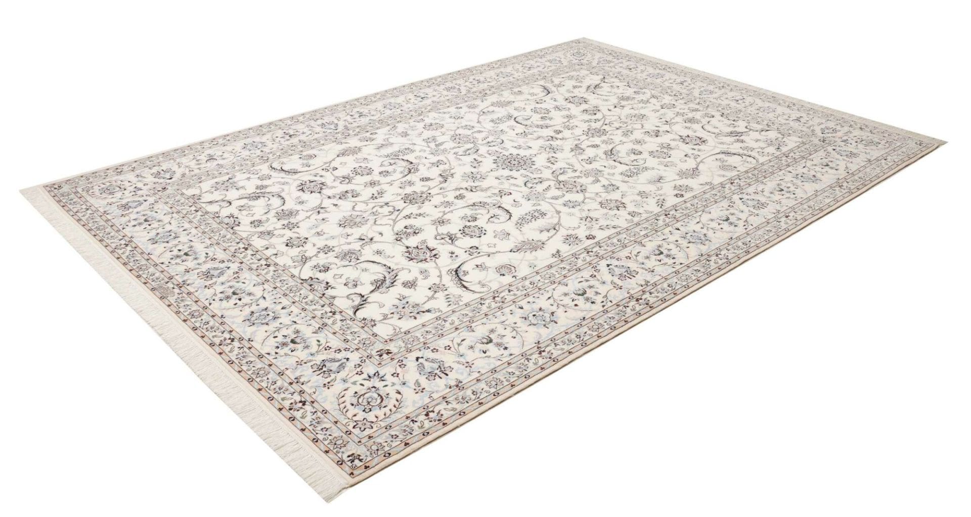 Nain Perserteppich aus Iran, 212 × 297 cm