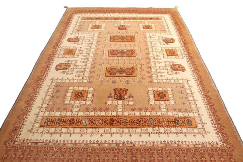Handgeknüpfter Isfahan Perserteppich 208 × 316 cm