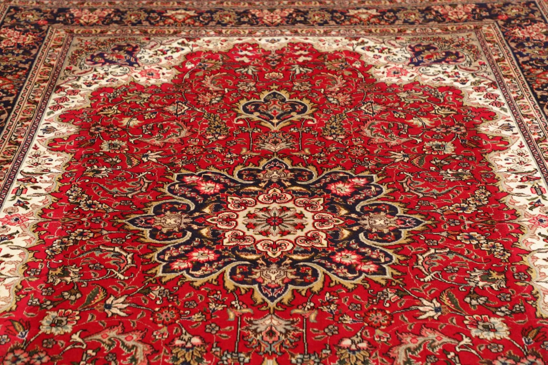 Handgeknüpfter Täbriz Perserteppich 201 × 299 cm