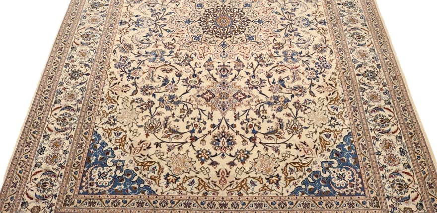 Nain Perserteppich aus Iran, 350 × 253 cm