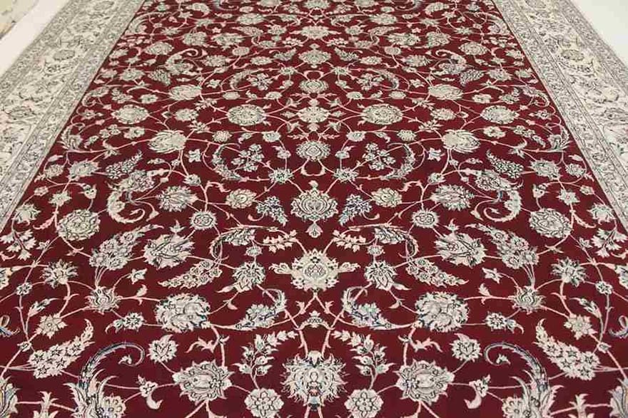 Handgeknüpfter Nain Perserteppich 357 × 258 cm