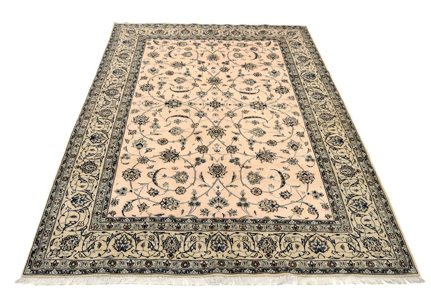 Nain Perserteppich aus Iran, 295 × 195 cm