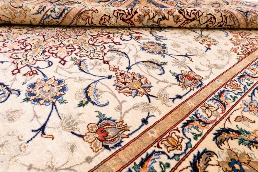 Isfahan Perserteppich aus Iran, 227 × 150 cm