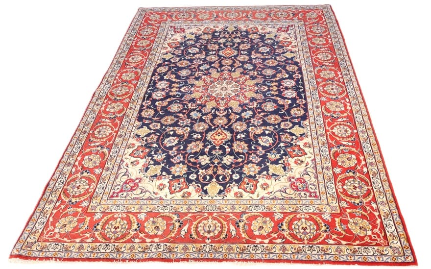 perserteppich-esfahan-238-x-160-cm-wolle-seide-handgeknupft-4 Isfahan Perserteppich 238 × 160 cm aus Wolle & Seide, handgeknüpft