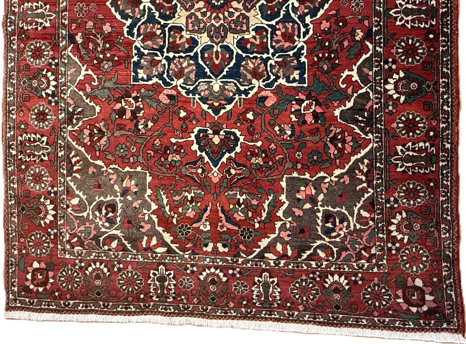 Handgeknüpfter Perserteppich 330 × 230 cm
