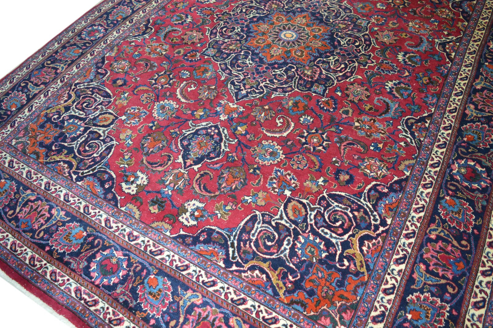 perserteppich-mashad-344-x-250-cm-schurwolle-handgeknupft-hochwertig-6 Handgeknüpfter Mashhad Perserteppich, 344 × 250 cm, Wolle