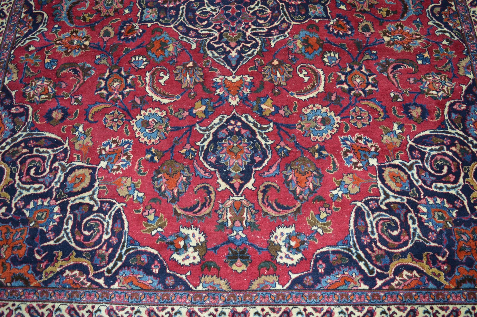 perserteppich-mashad-344-x-250-cm-schurwolle-handgeknupft-hochwertig-7 Handgeknüpfter Mashhad Perserteppich, 344 × 250 cm, Wolle