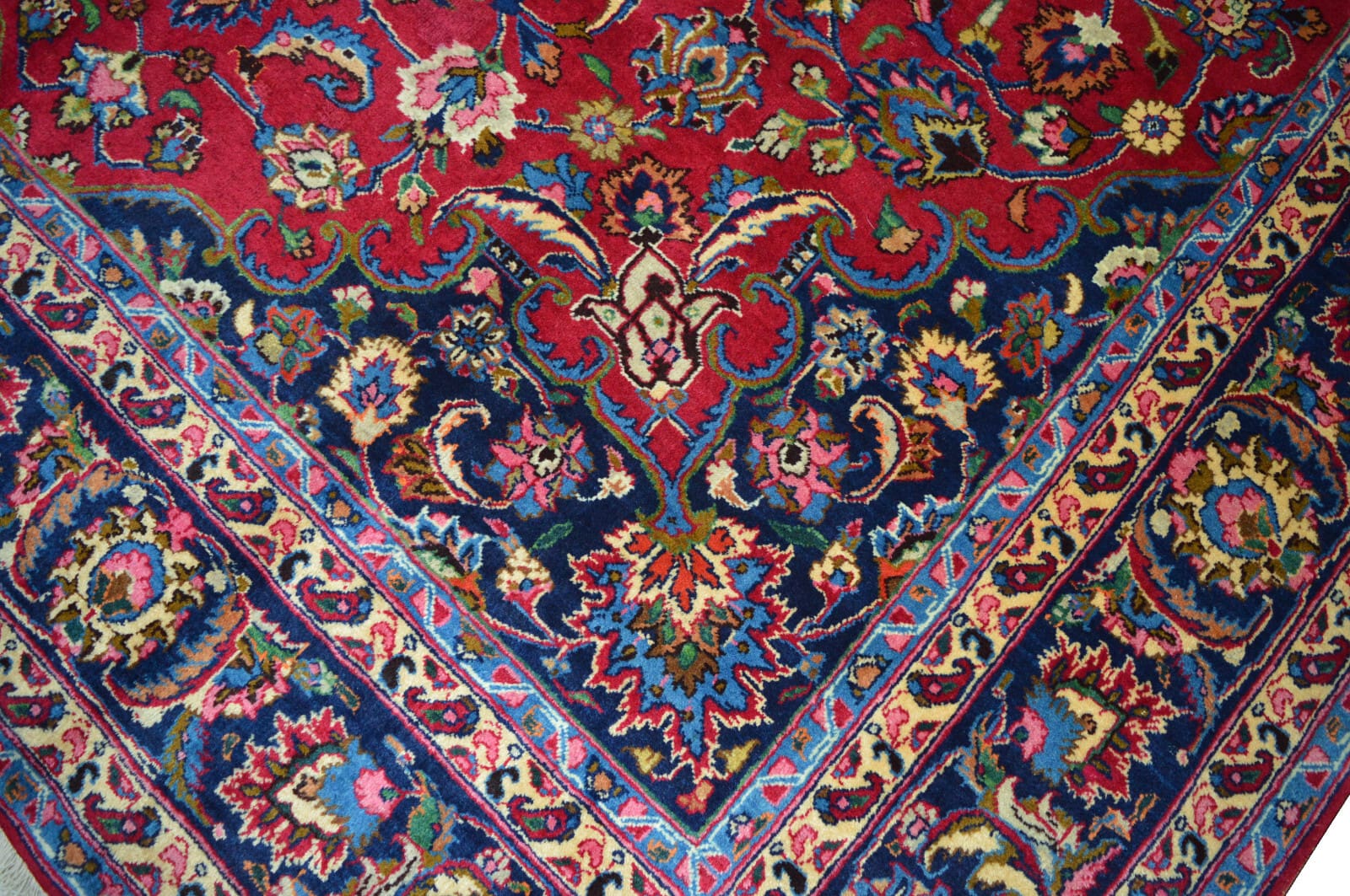 perserteppich-mashad-294-x-250-cm-wolle-handgeknupft-original-5 Mashhad Perserteppich 294 × 250 cm aus Wolle, handgeknüpft