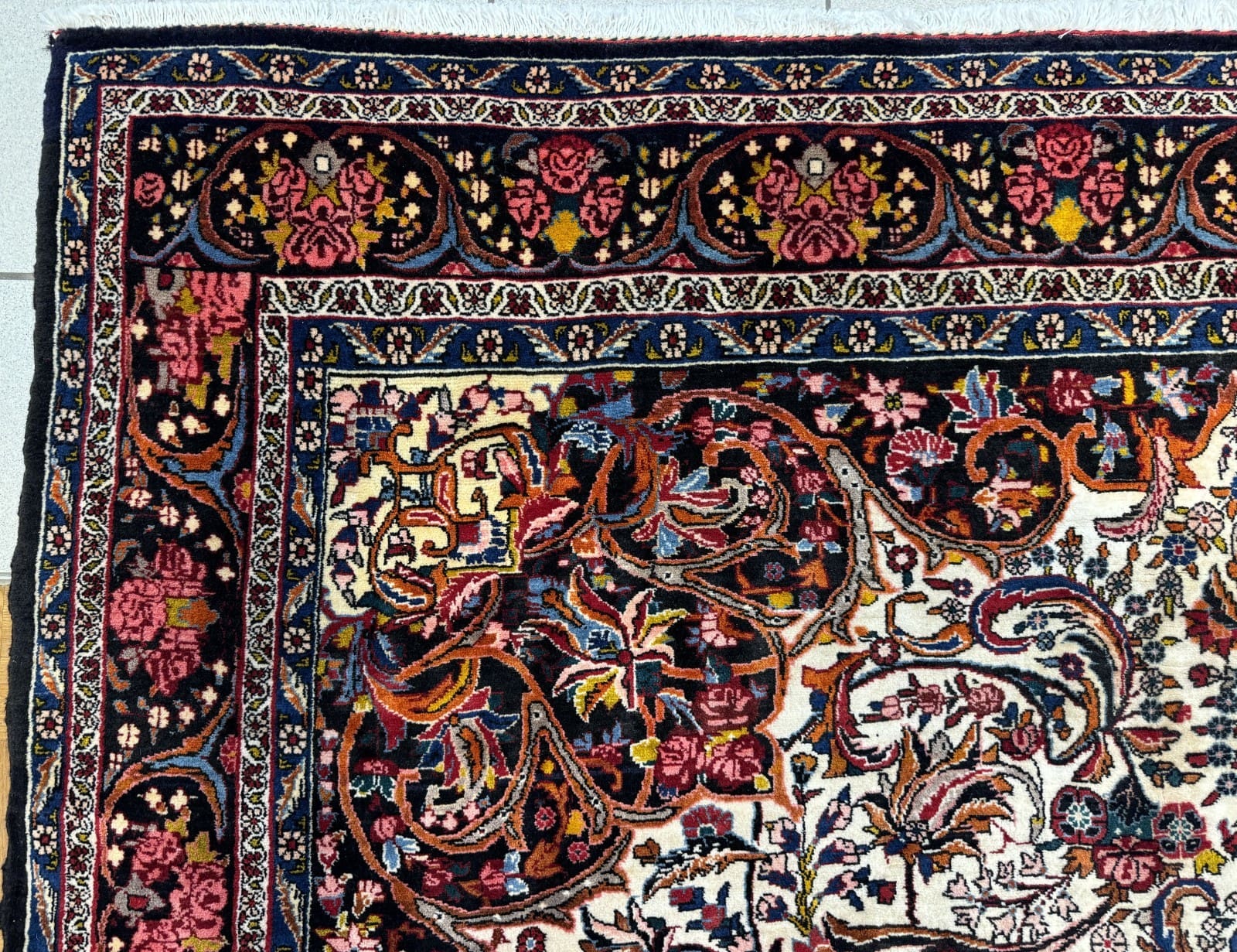 Handgeknüpfter Bijar Perserteppich 337 × 220 cm