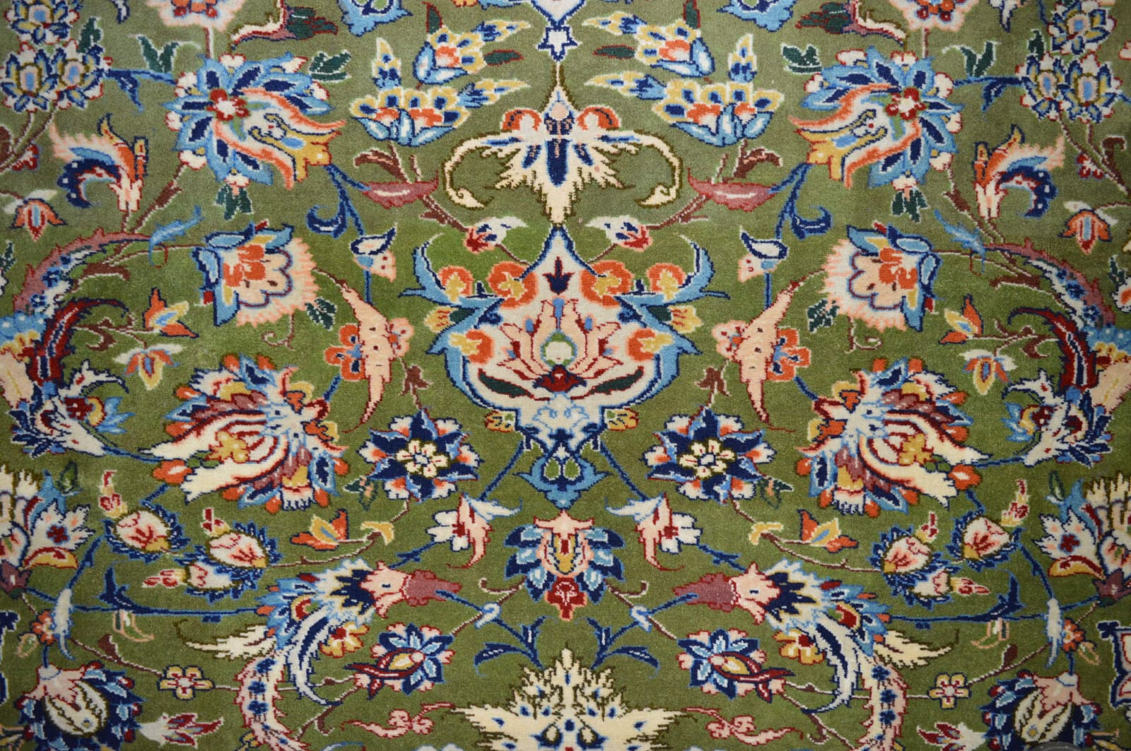 Handgeknüpfter Isfahan Perserteppich, 353 × 239 cm