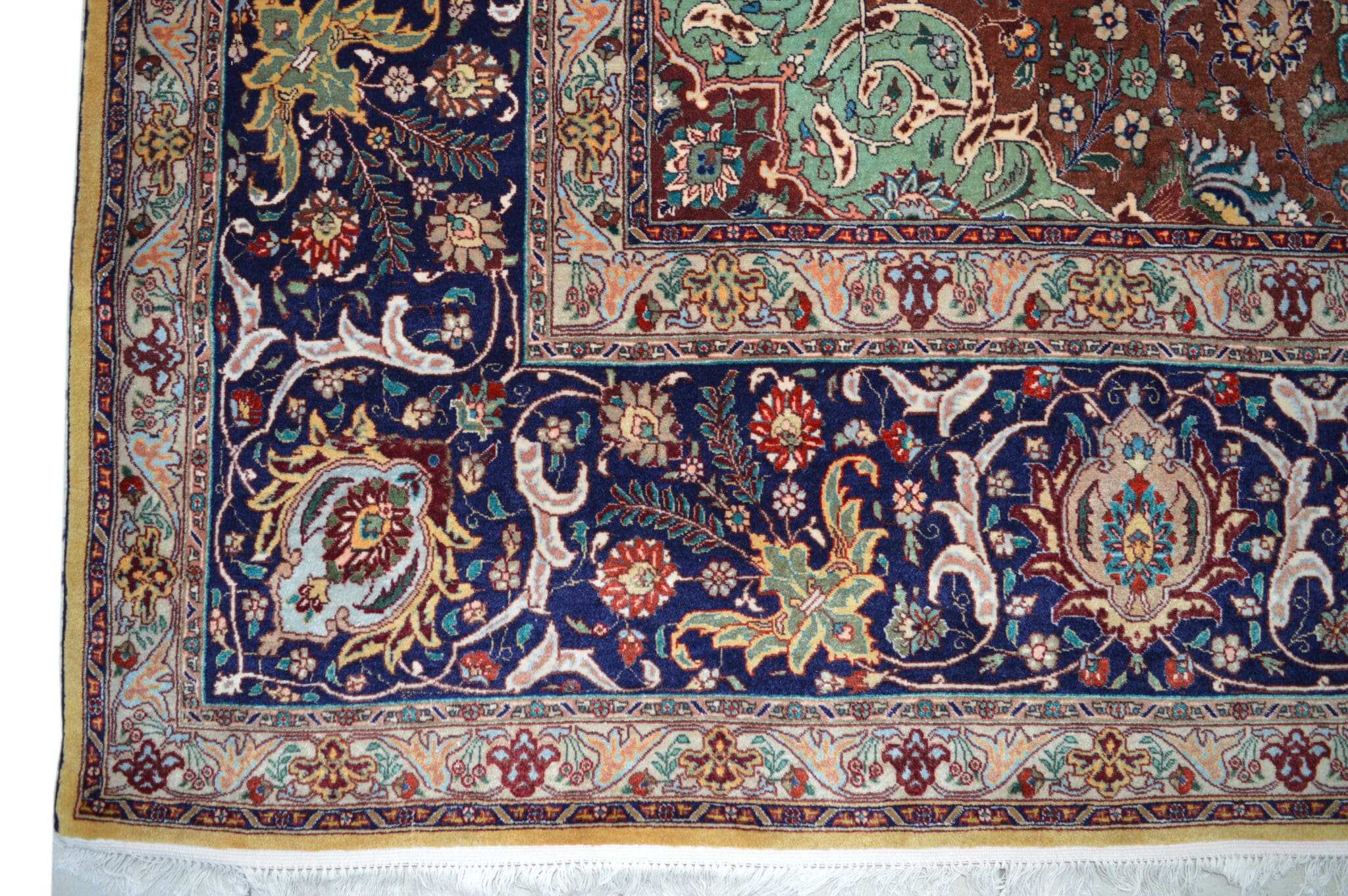 Täbriz Perserteppich aus Iran, 420 × 297 cm