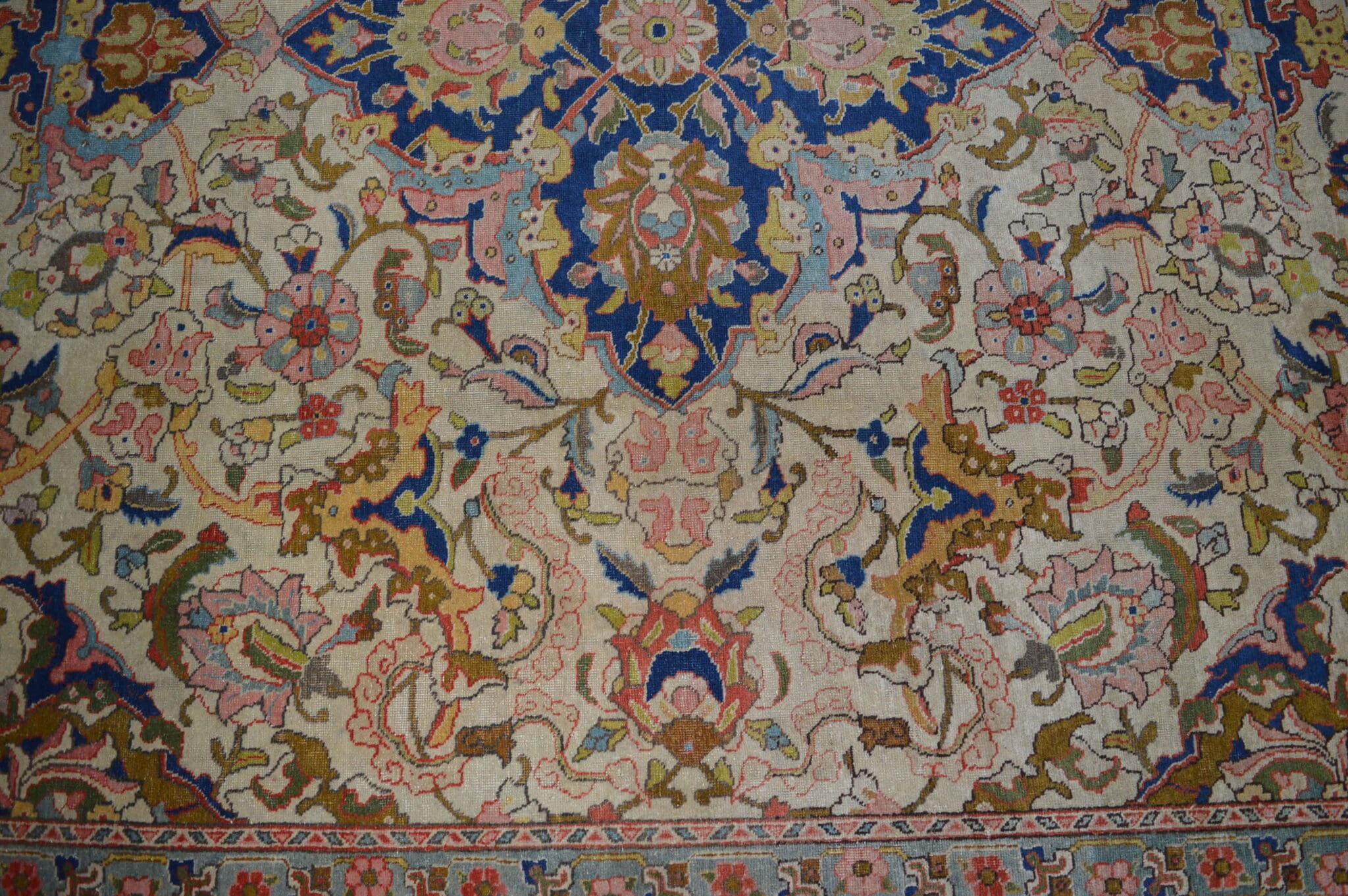 Täbriz Perserteppich 364 × 265 cm aus Wolle, handgeknüpft