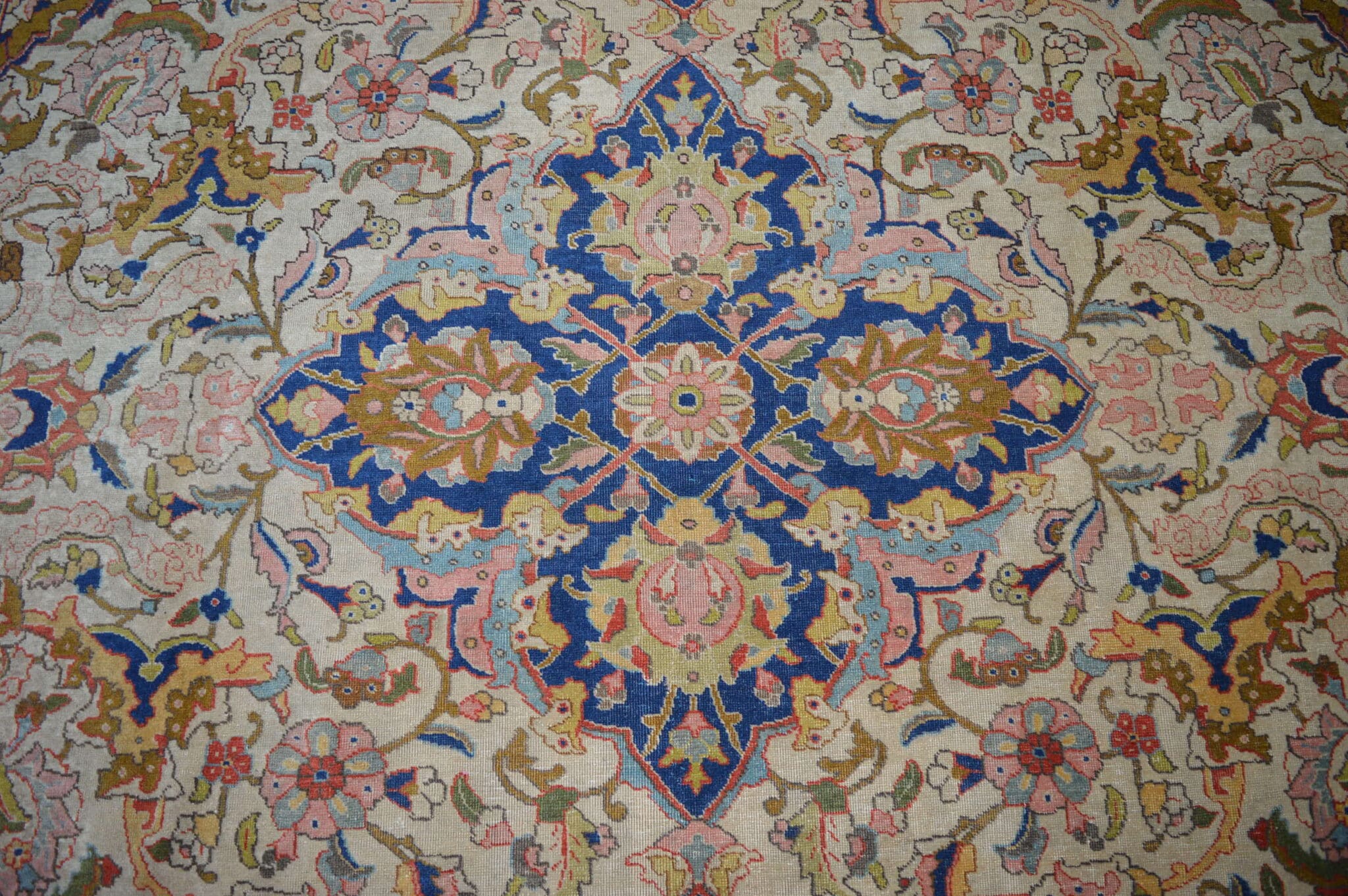 Täbriz Perserteppich 364 × 265 cm aus Wolle, handgeknüpft