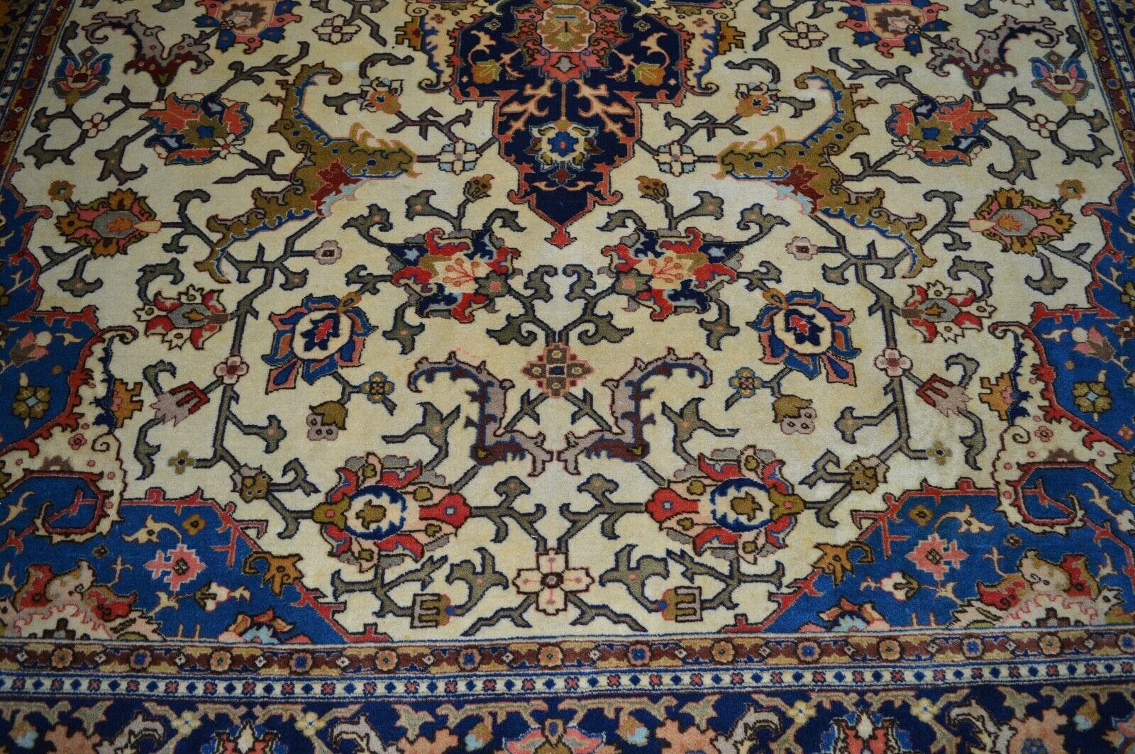 persischer-teppich-tabriz-390-x-294-cm-schurwolle-handgeknupft-signiert-7 Handgeknüpfter Täbriz Perserteppich 390 × 294 cm