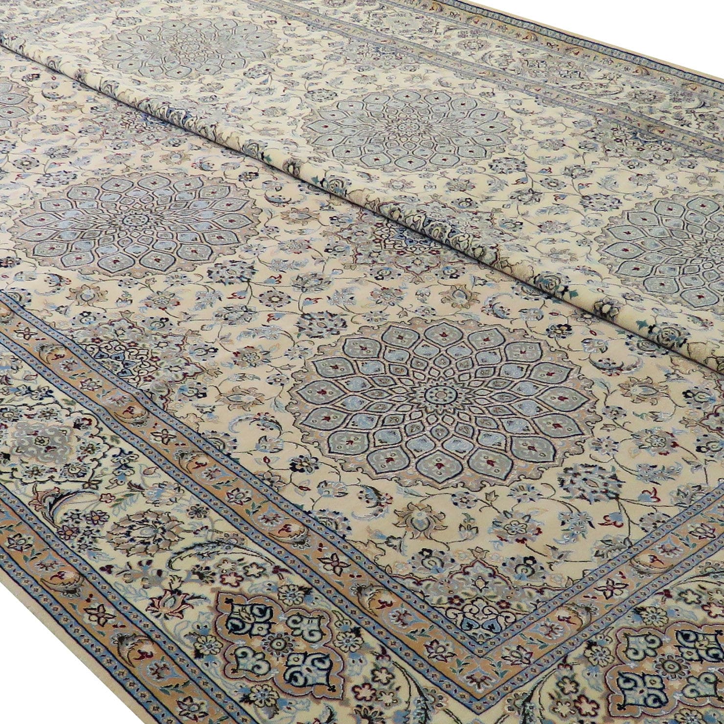perserteppich-nain-325-x-210-cm-seide-handgeknupft-6-la-1 Nain Perserteppich aus Iran