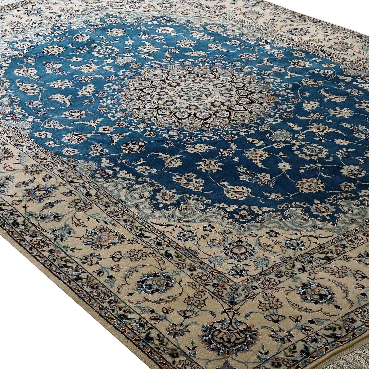 Handgeknüpfter Nain Perserteppich 175 × 225 cm