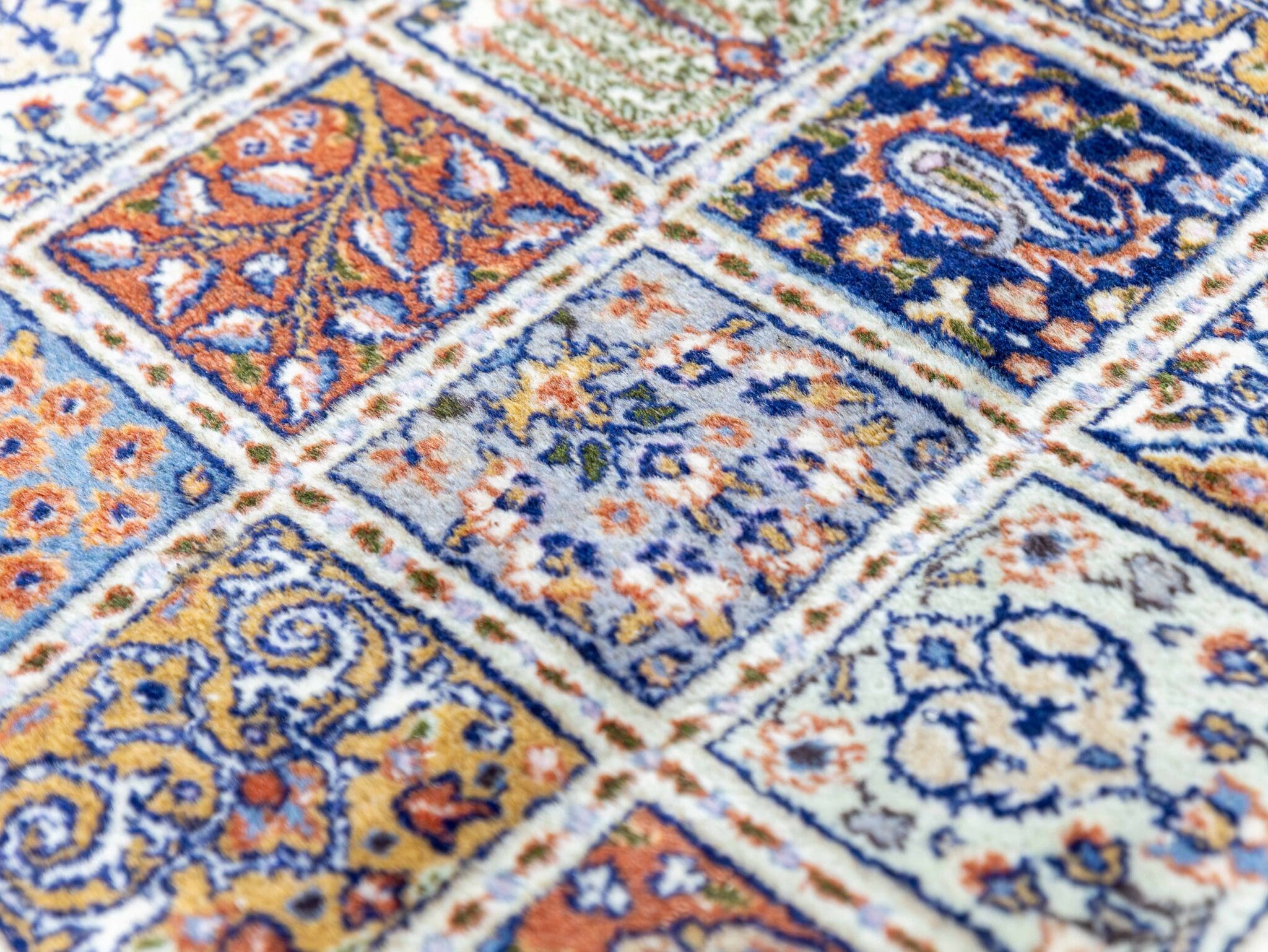 Moud Perserteppich aus Iran, 312 × 245 cm