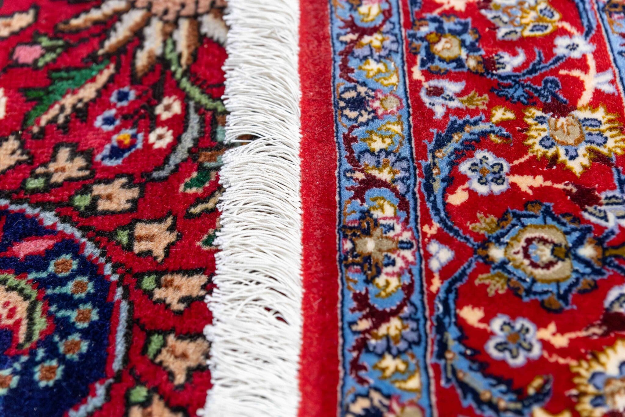 Isfahan Perserteppich aus Iran, 165 × 110 cm