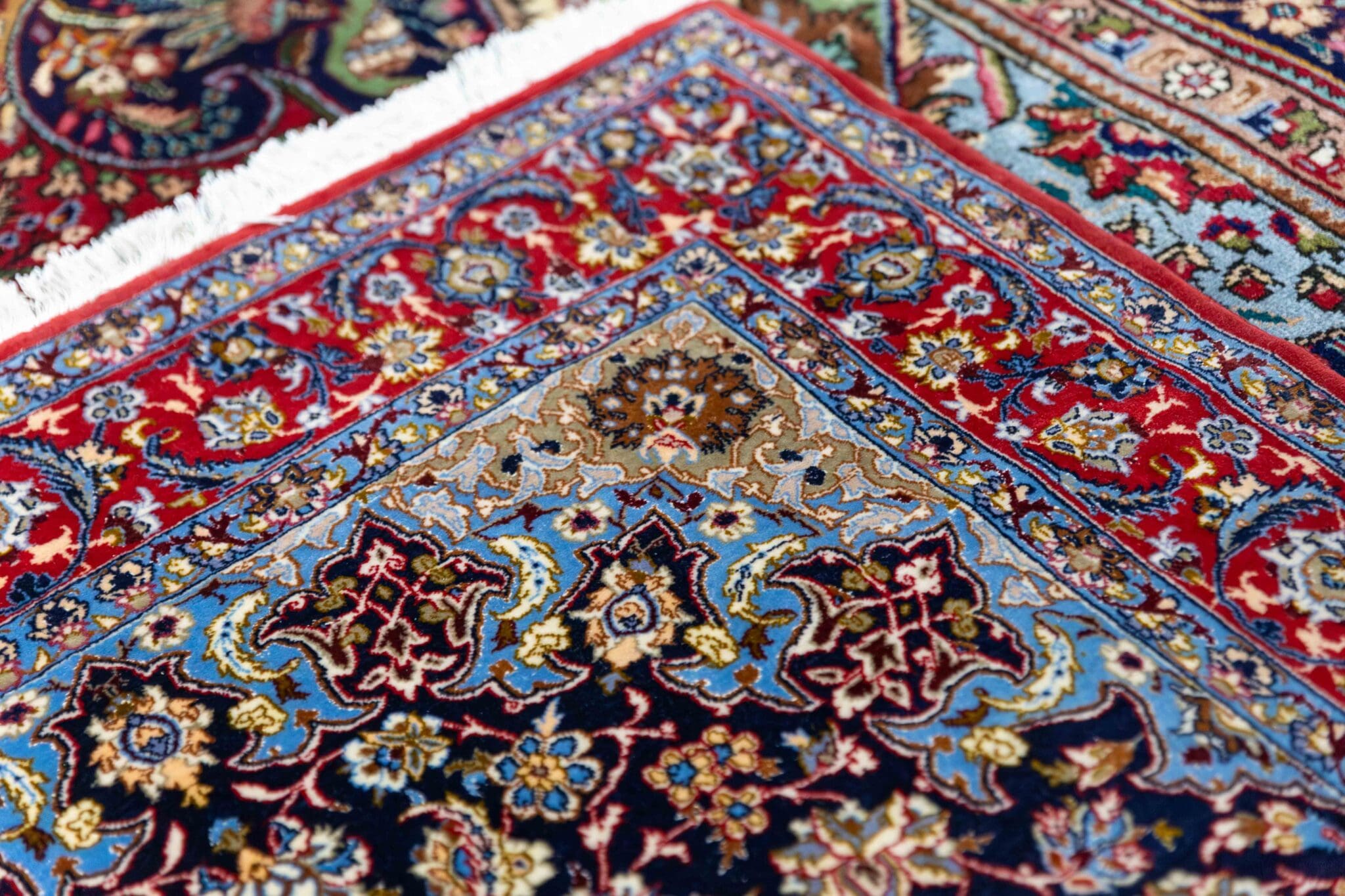 Isfahan Perserteppich aus Iran, 165 × 110 cm