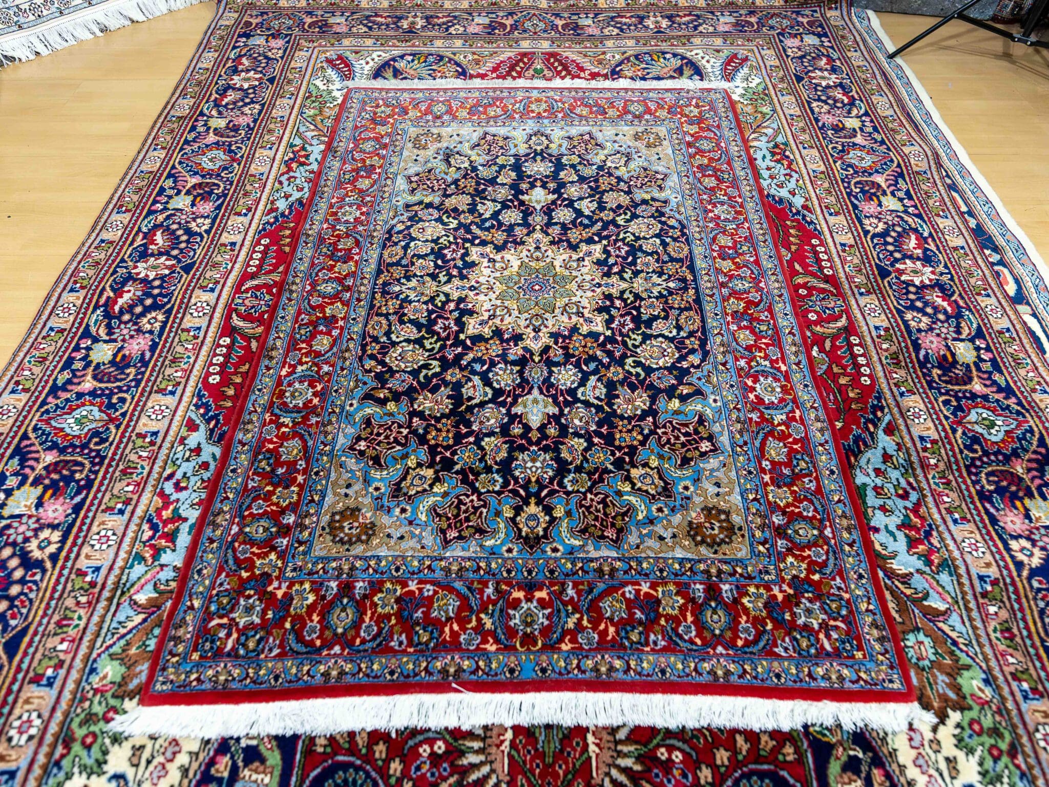 Isfahan Perserteppich aus Iran, 165 × 110 cm