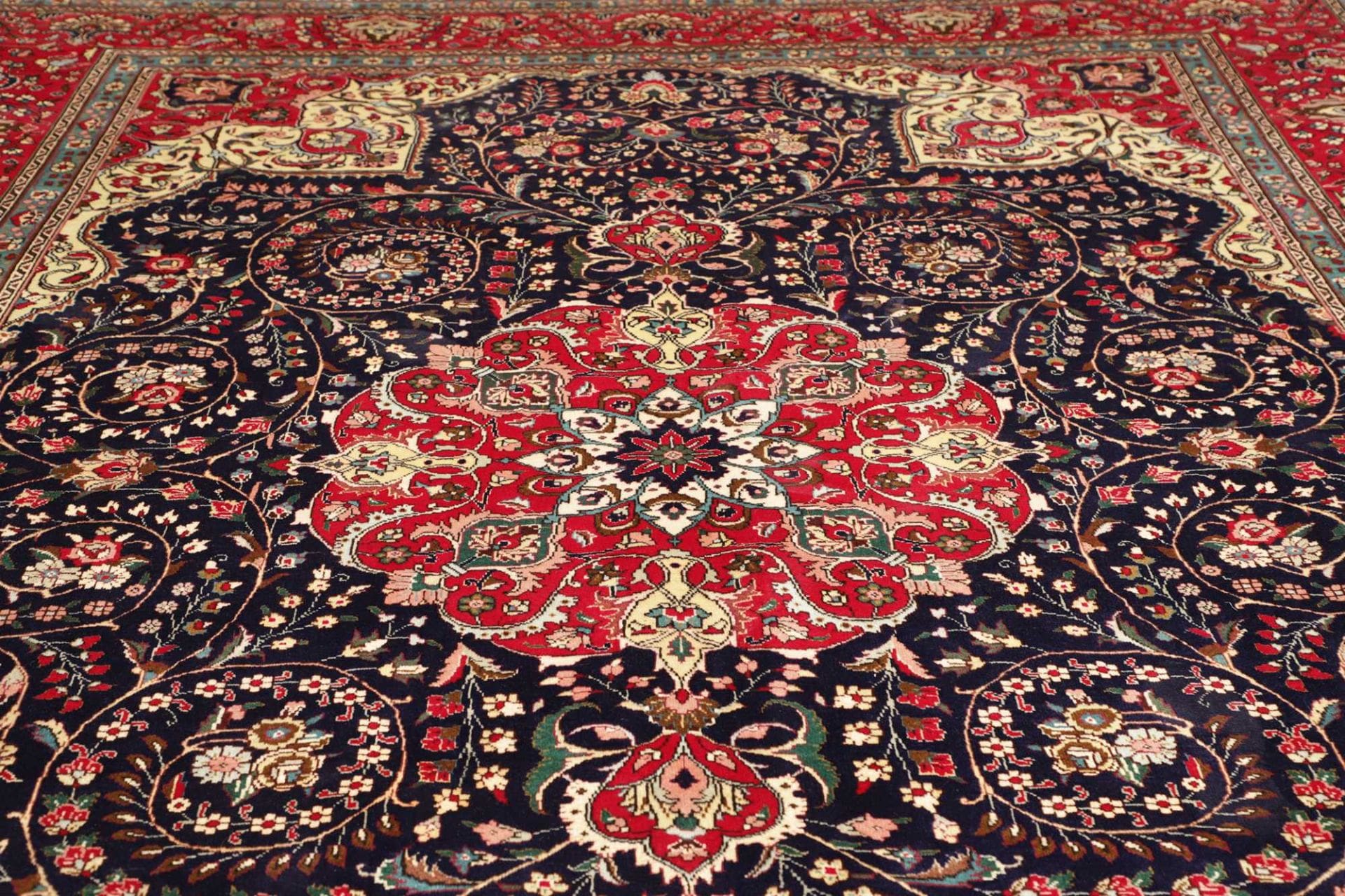 Handgeknüpfter Täbriz Perserteppich, 305 × 393 cm, Wolle