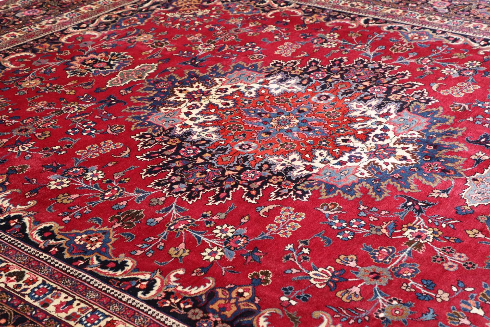 Handgeknüpfter Mashhad Perserteppich 319 × 407 cm